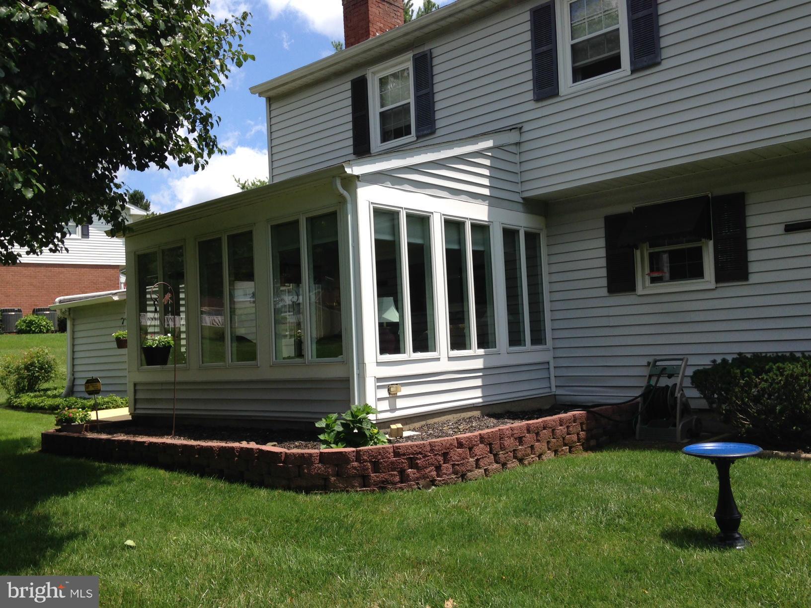 BROOKHILL FARMS - Residential