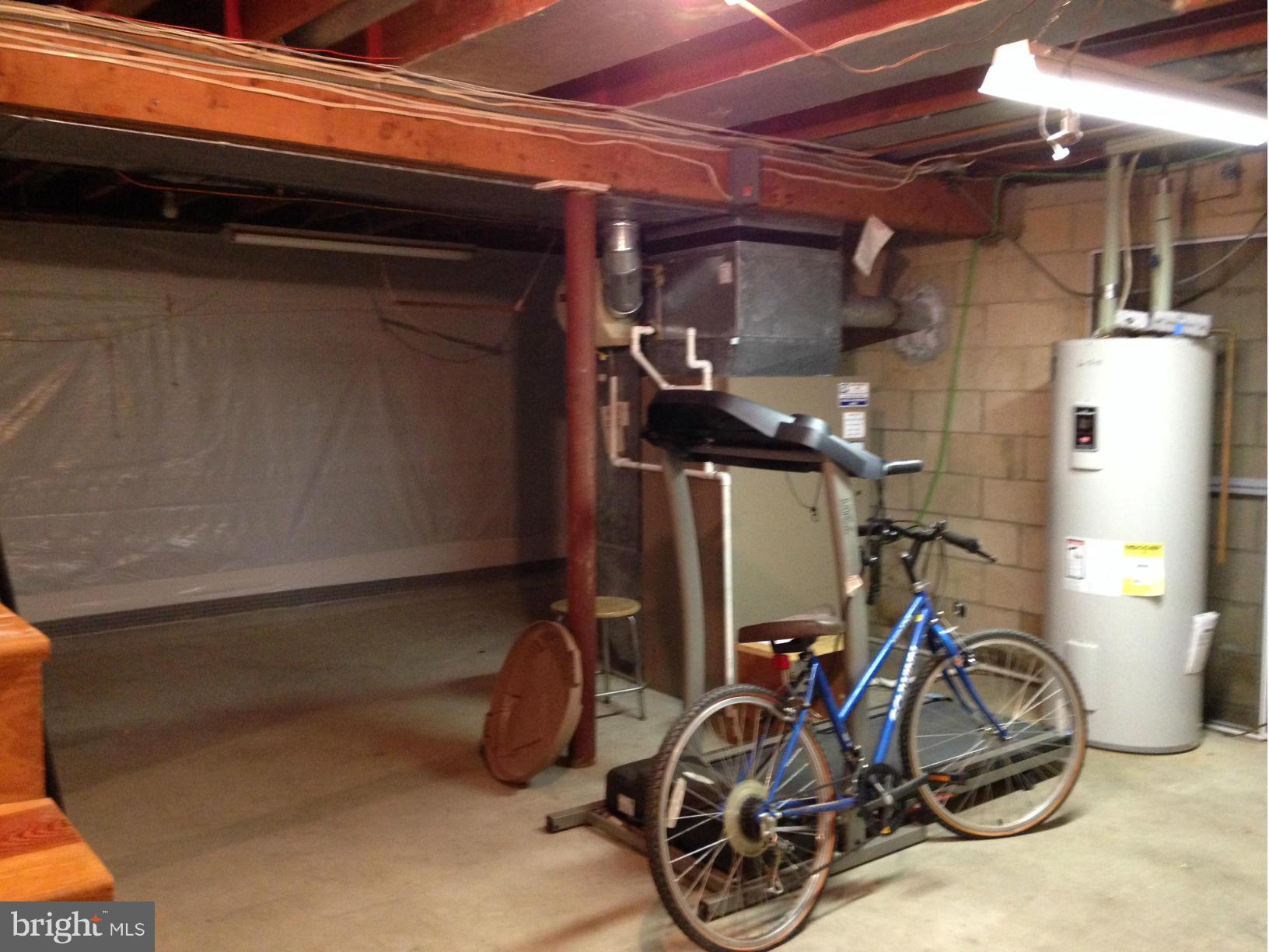 BROOKHILL FARMS - Residential