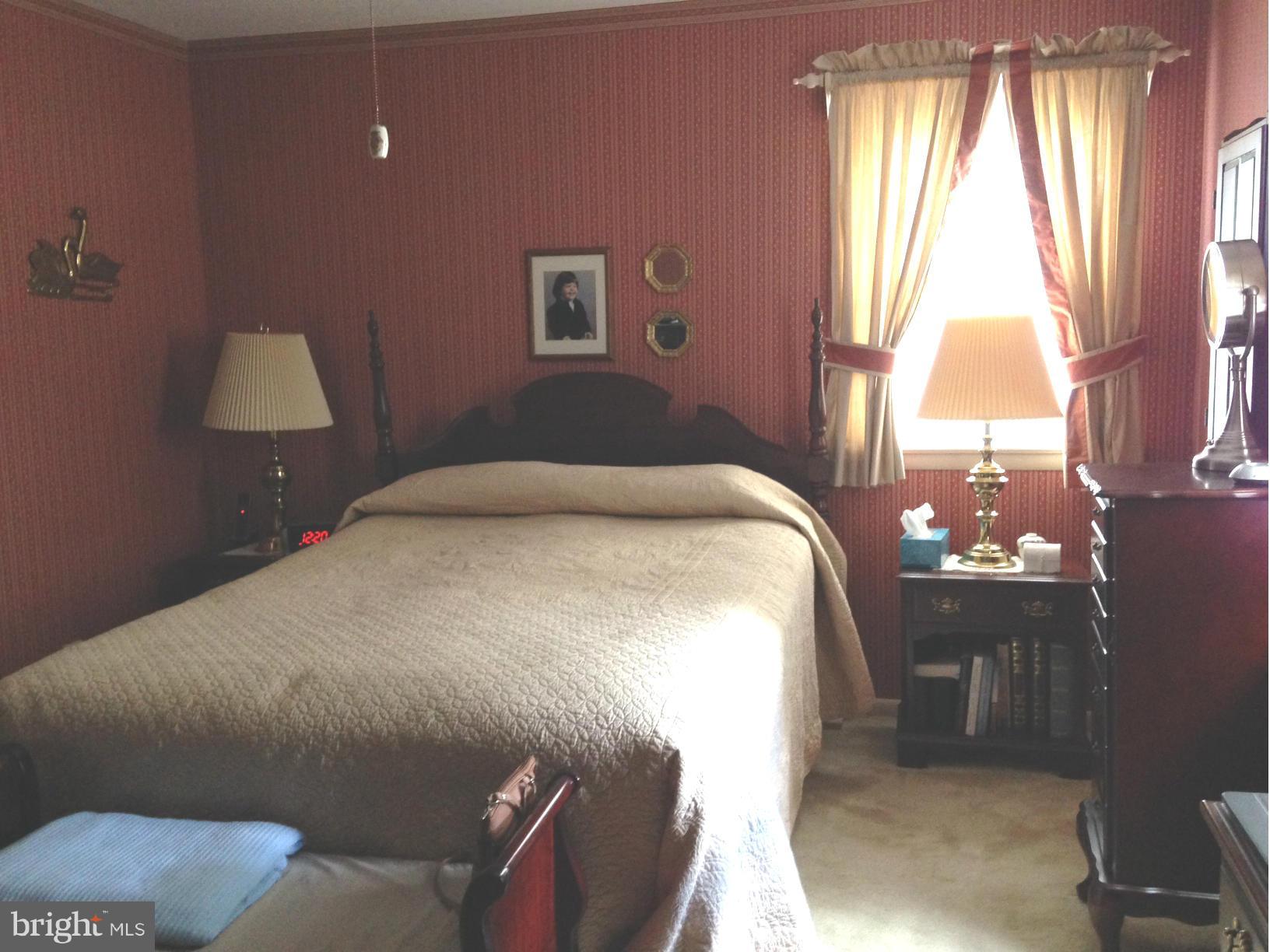 BROOKHILL FARMS - Residential