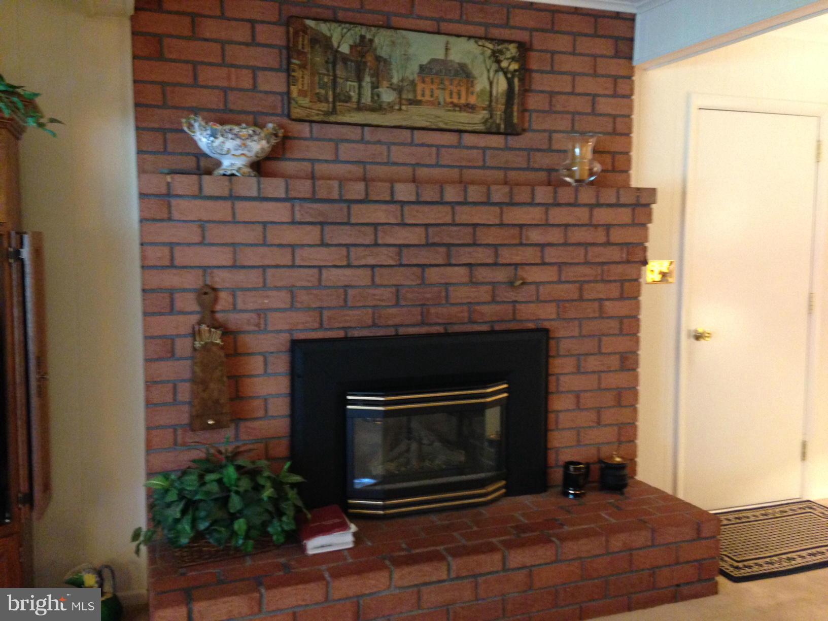 BROOKHILL FARMS - Residential