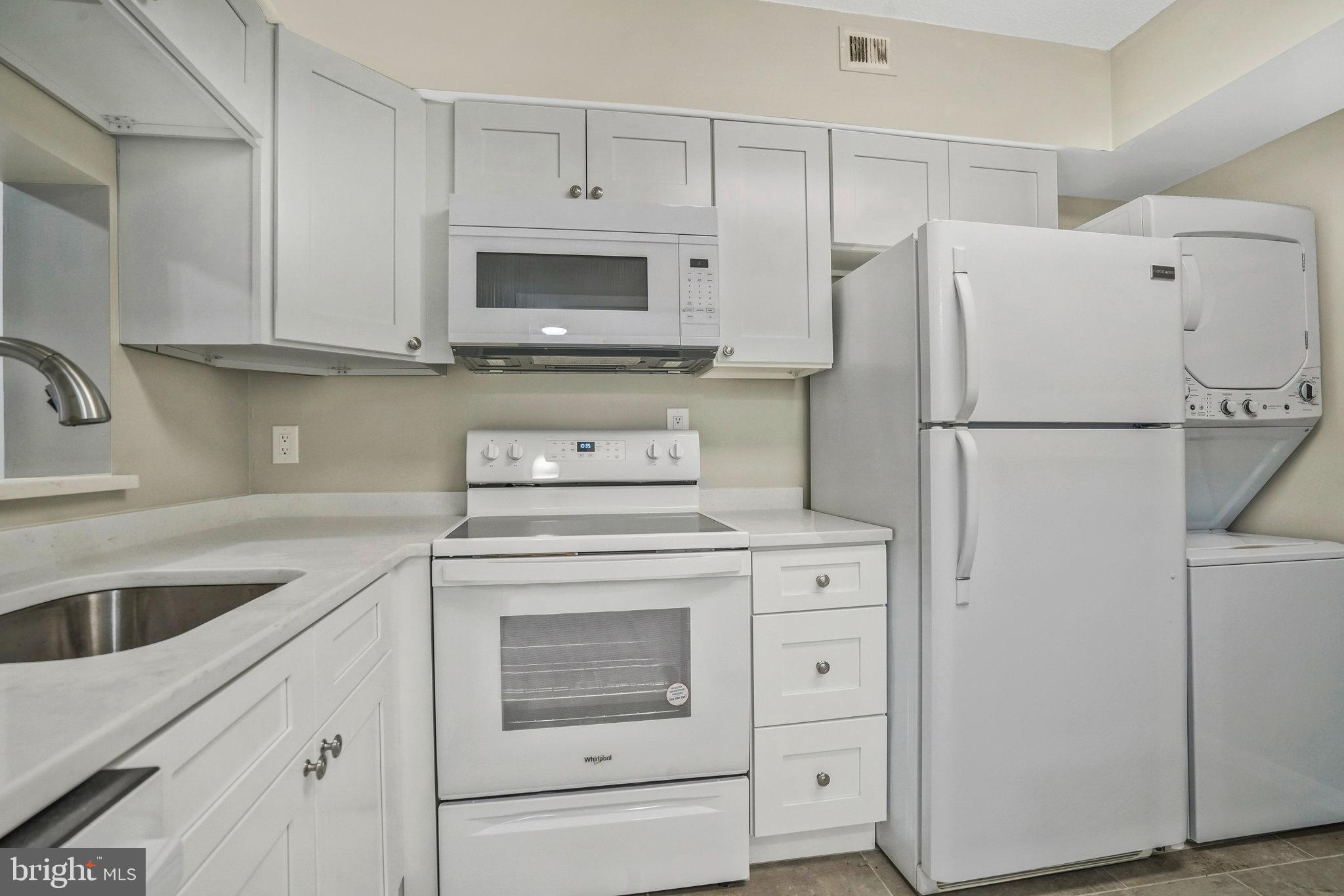 1805 CRYSTAL DRIVE 515S