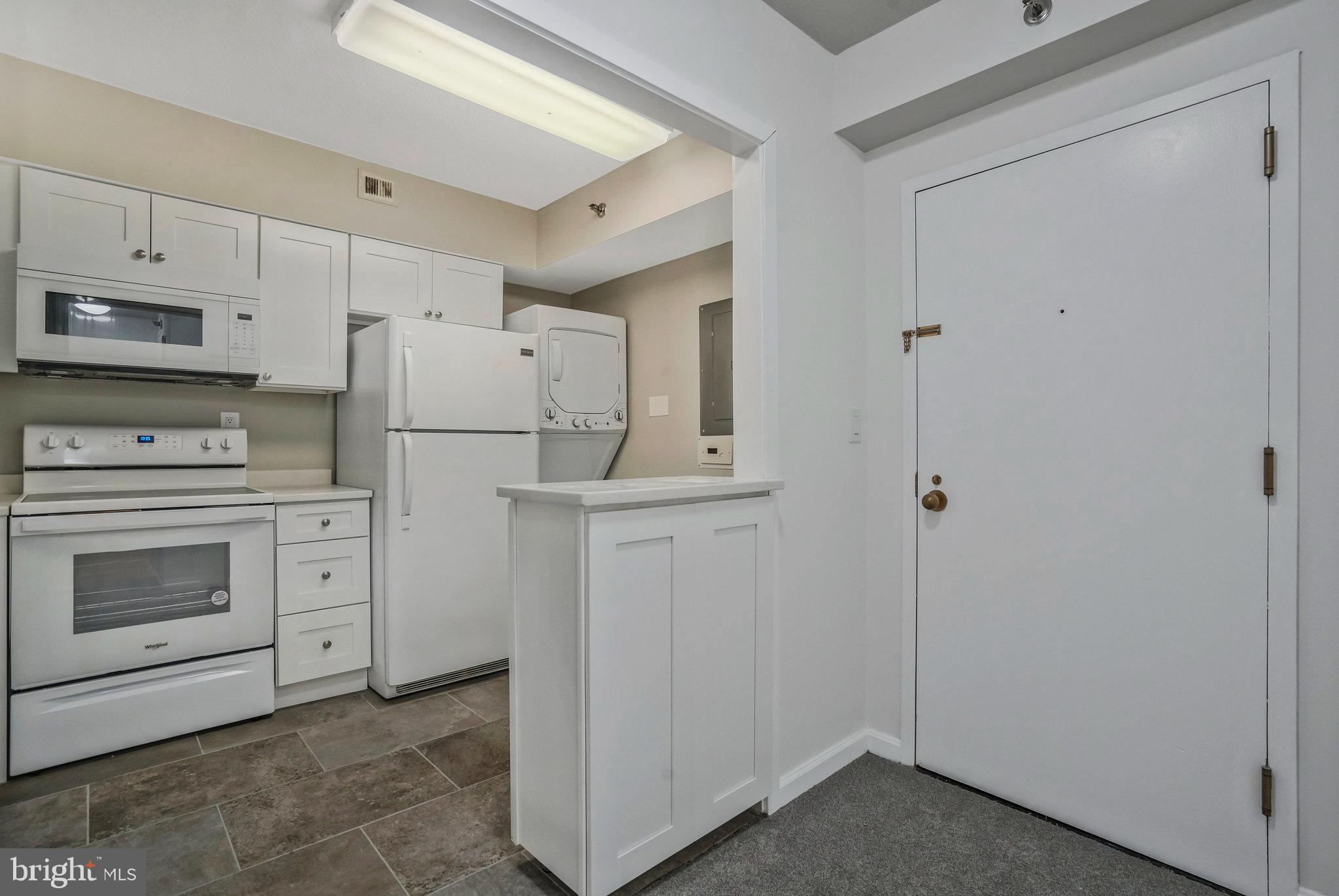 1805 CRYSTAL DRIVE 515S