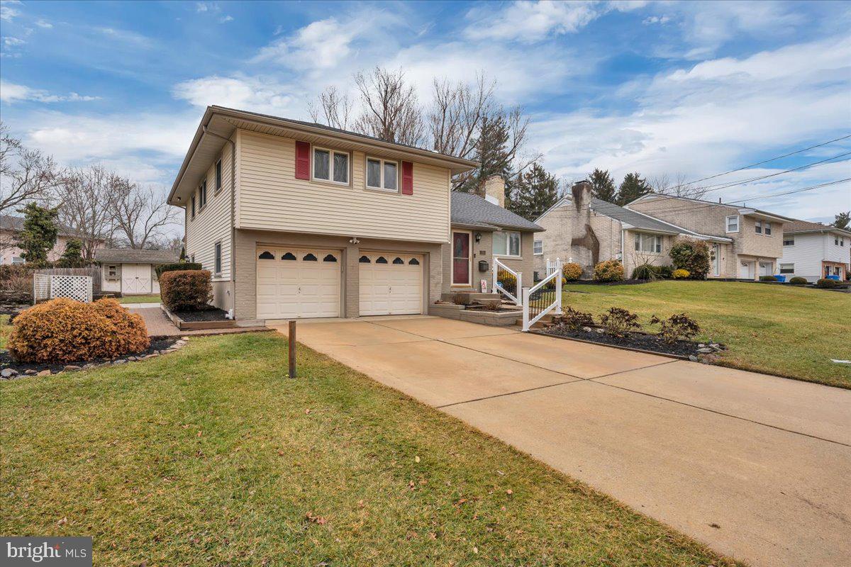 114 WEATHER VANE DRIVE