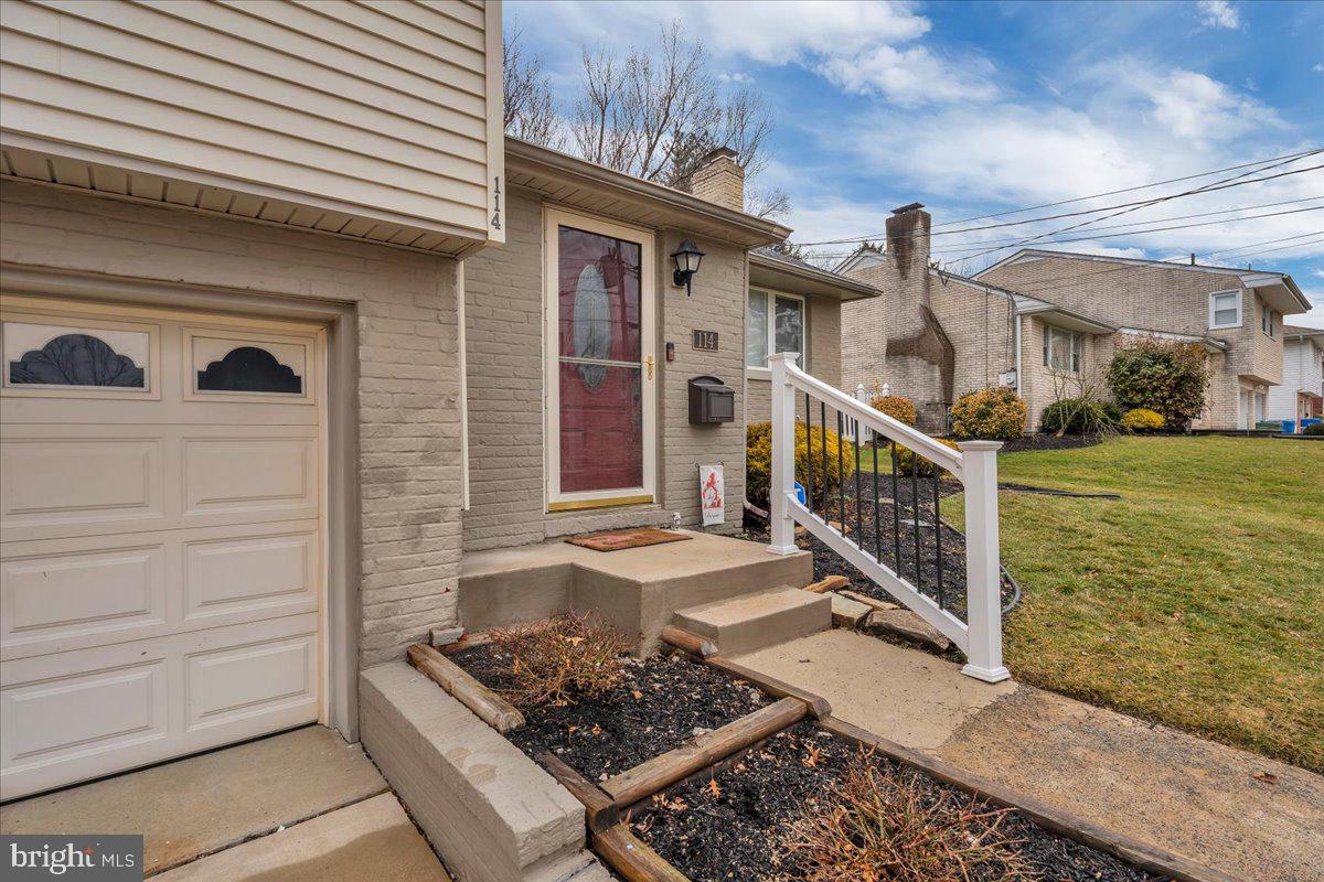 114 WEATHER VANE DRIVE