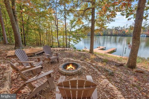 6610 DOCK LUCK LN. SPOTSYLVANIA VA 22551