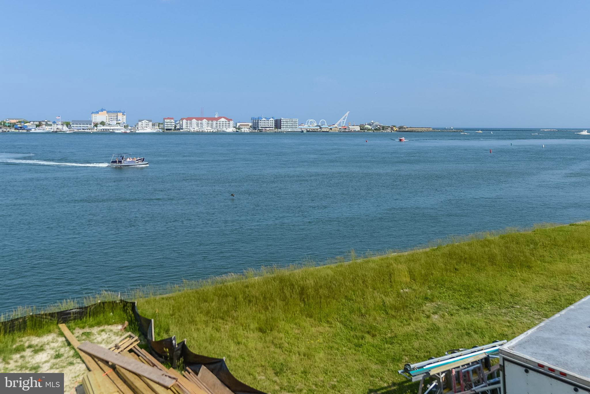 ESTATES AT INLET ISLE - Residential