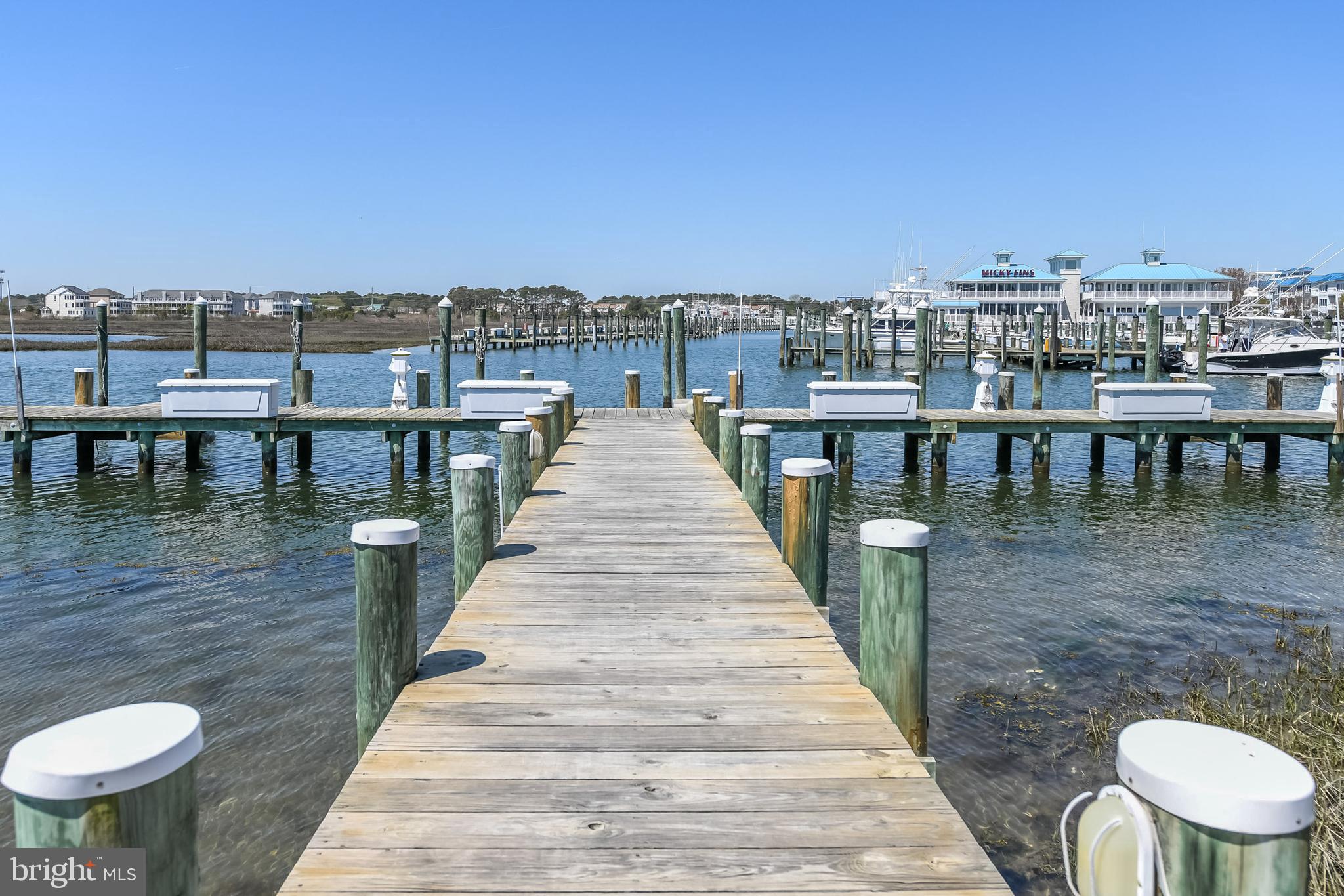 ESTATES AT INLET ISLE - Residential