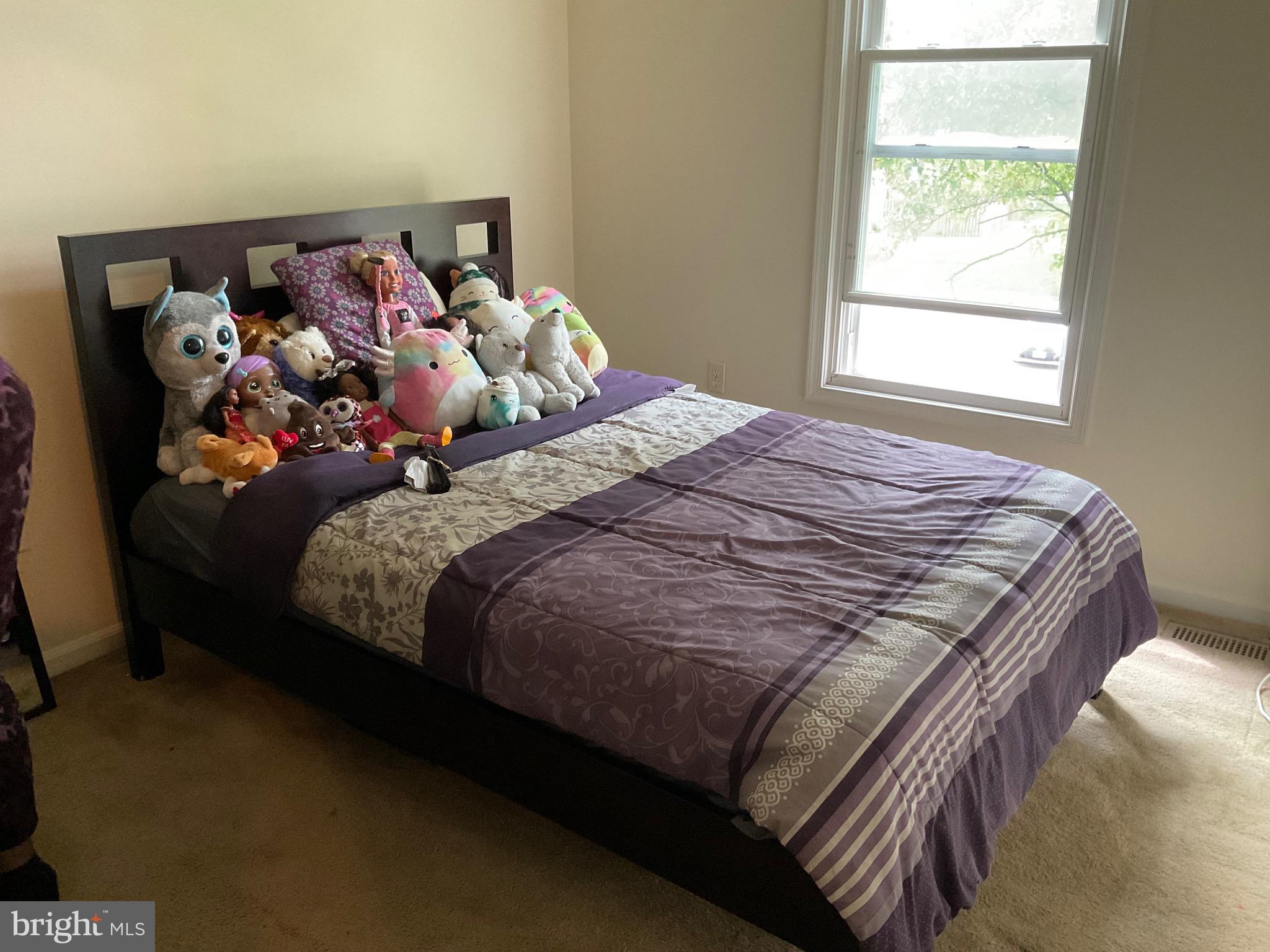 FAIRBROOK - Residential