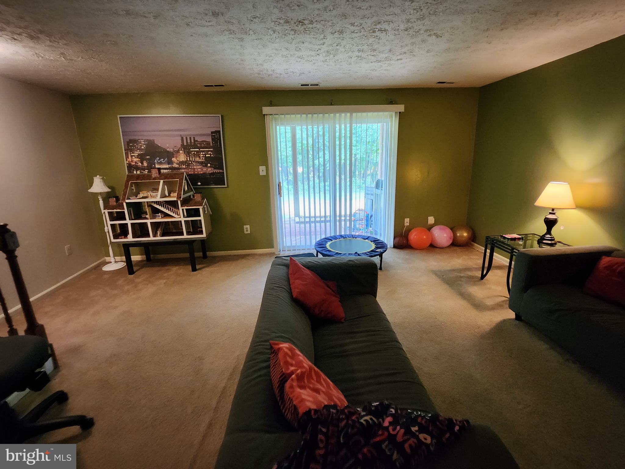 FAIRBROOK - Residential