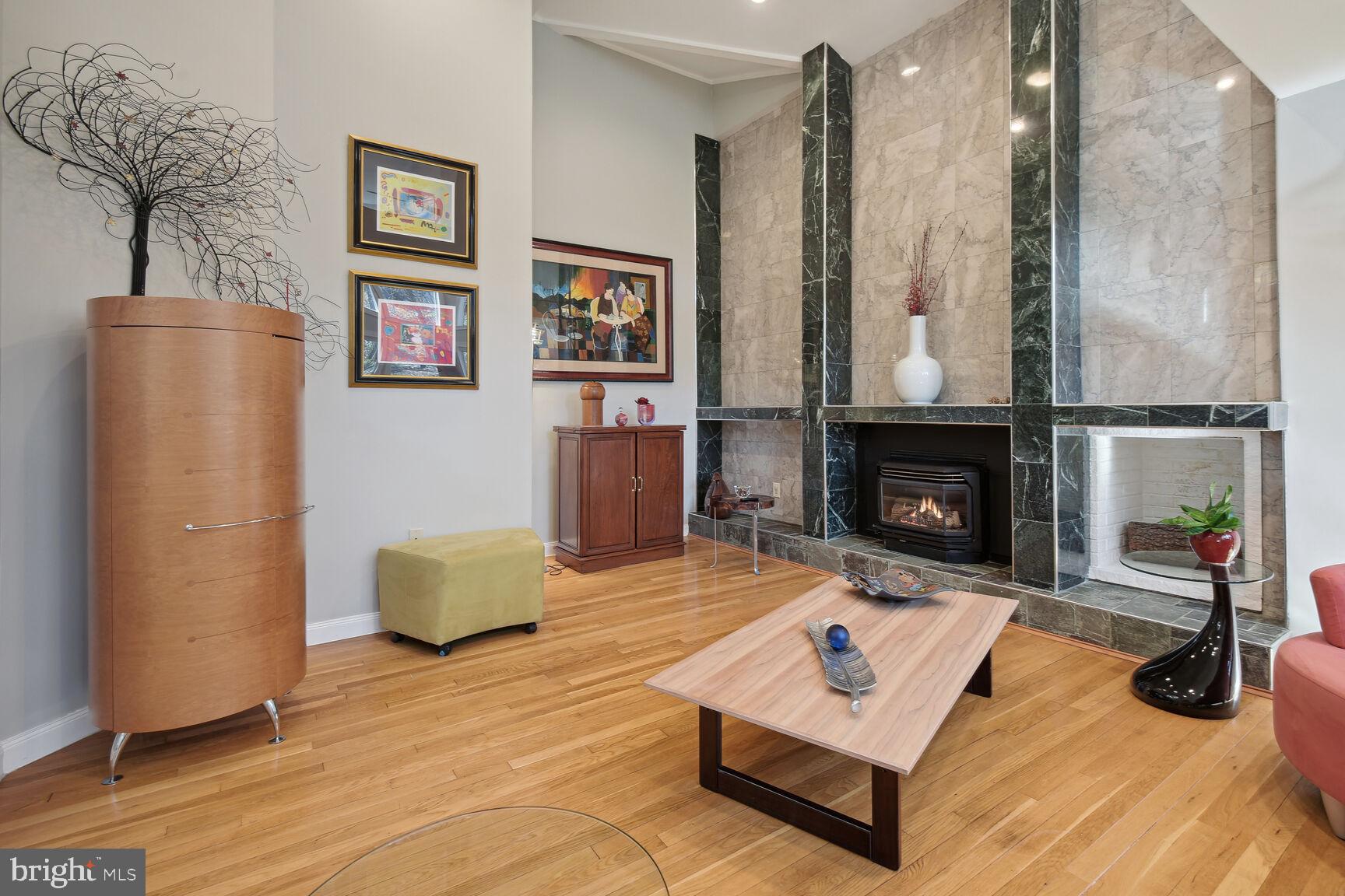 BURNING TREE VALLEY - Residential