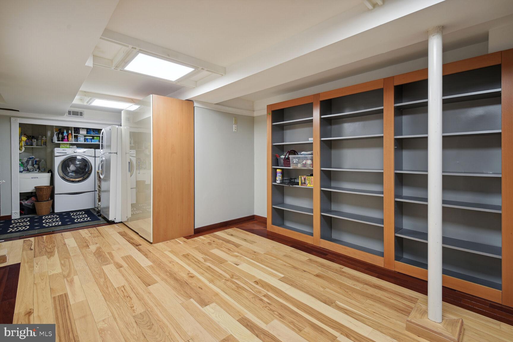 BURNING TREE VALLEY - Residential