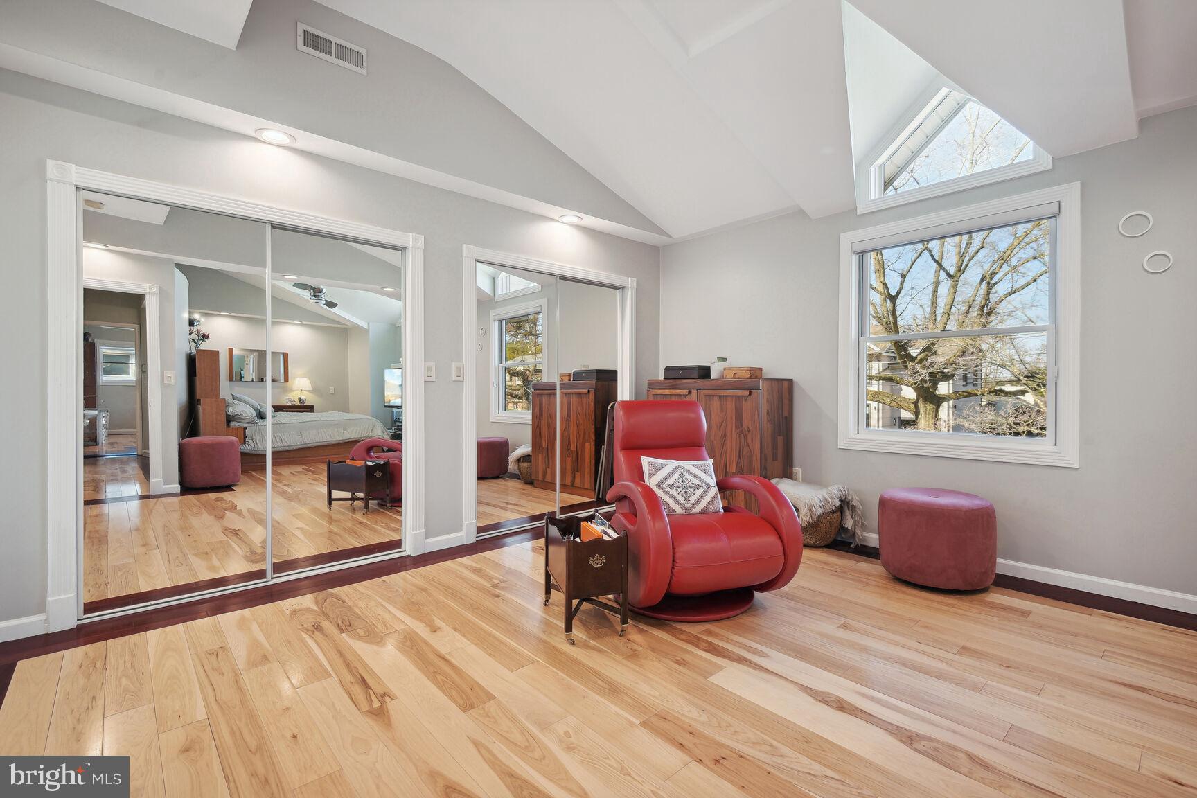 BURNING TREE VALLEY - Residential