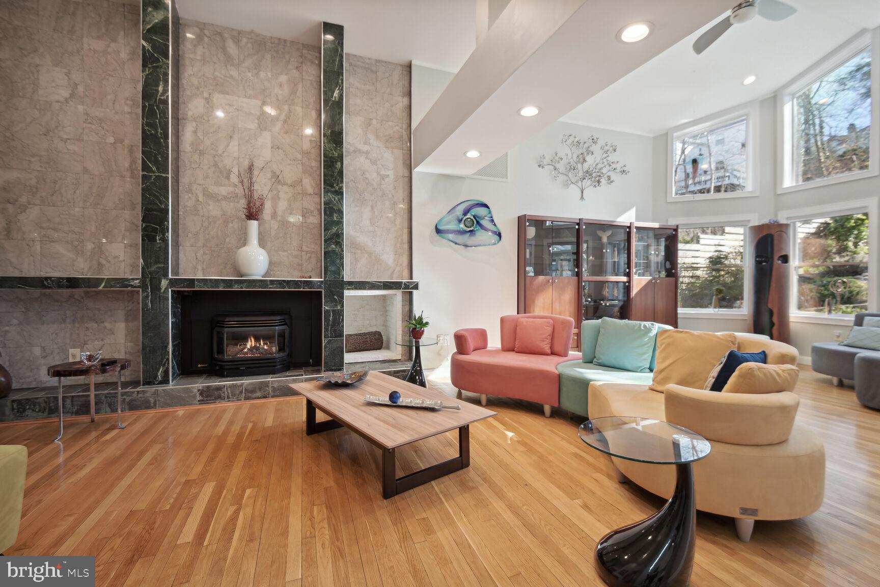 BURNING TREE VALLEY - Residential