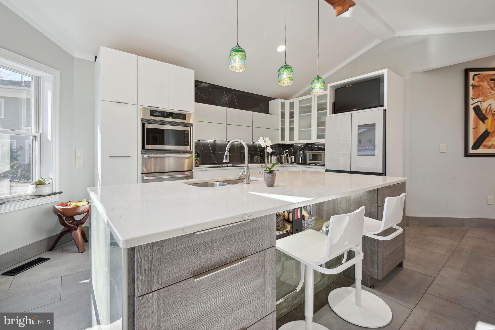 BURNING TREE VALLEY - Residential