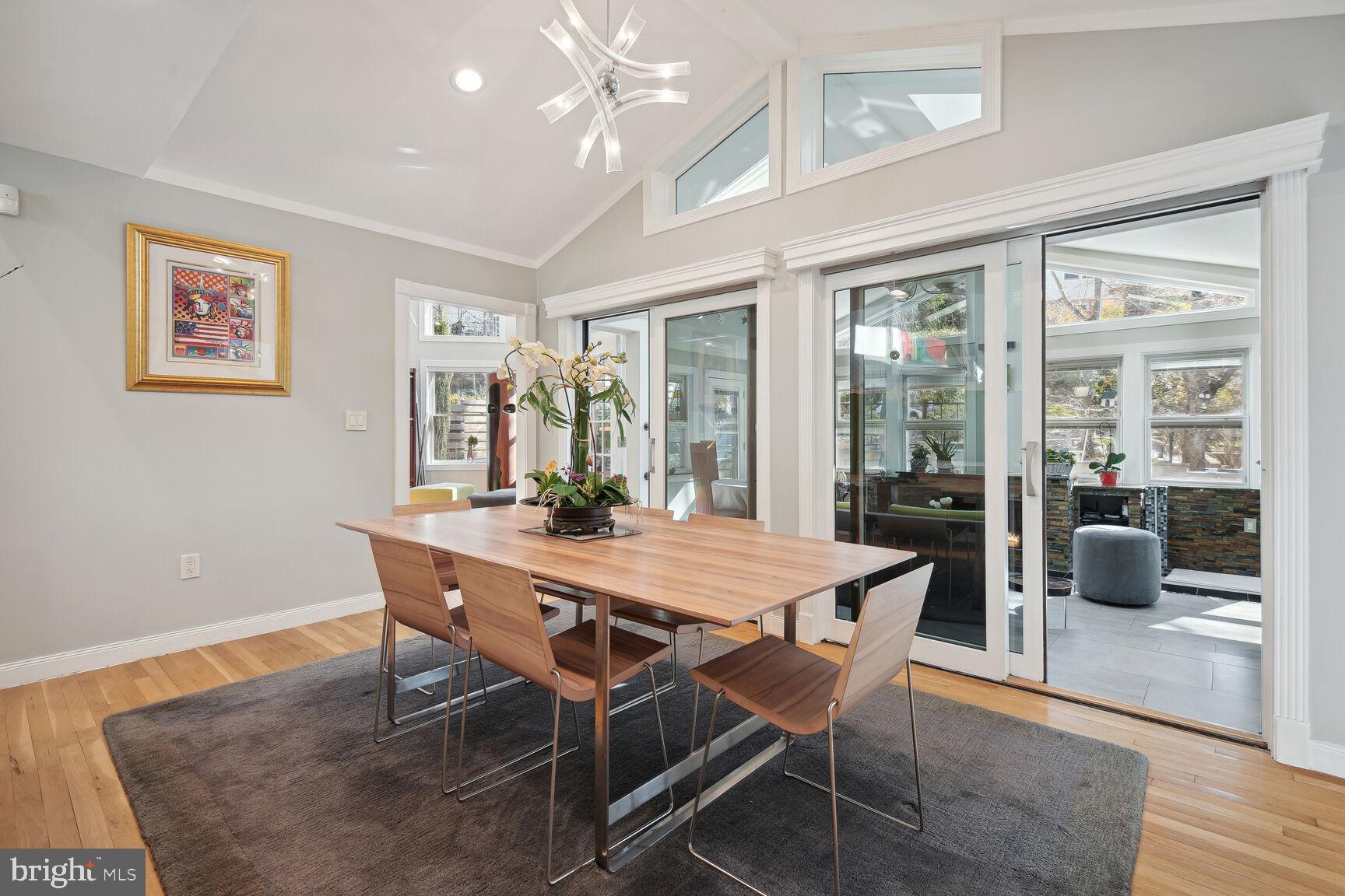 BURNING TREE VALLEY - Residential