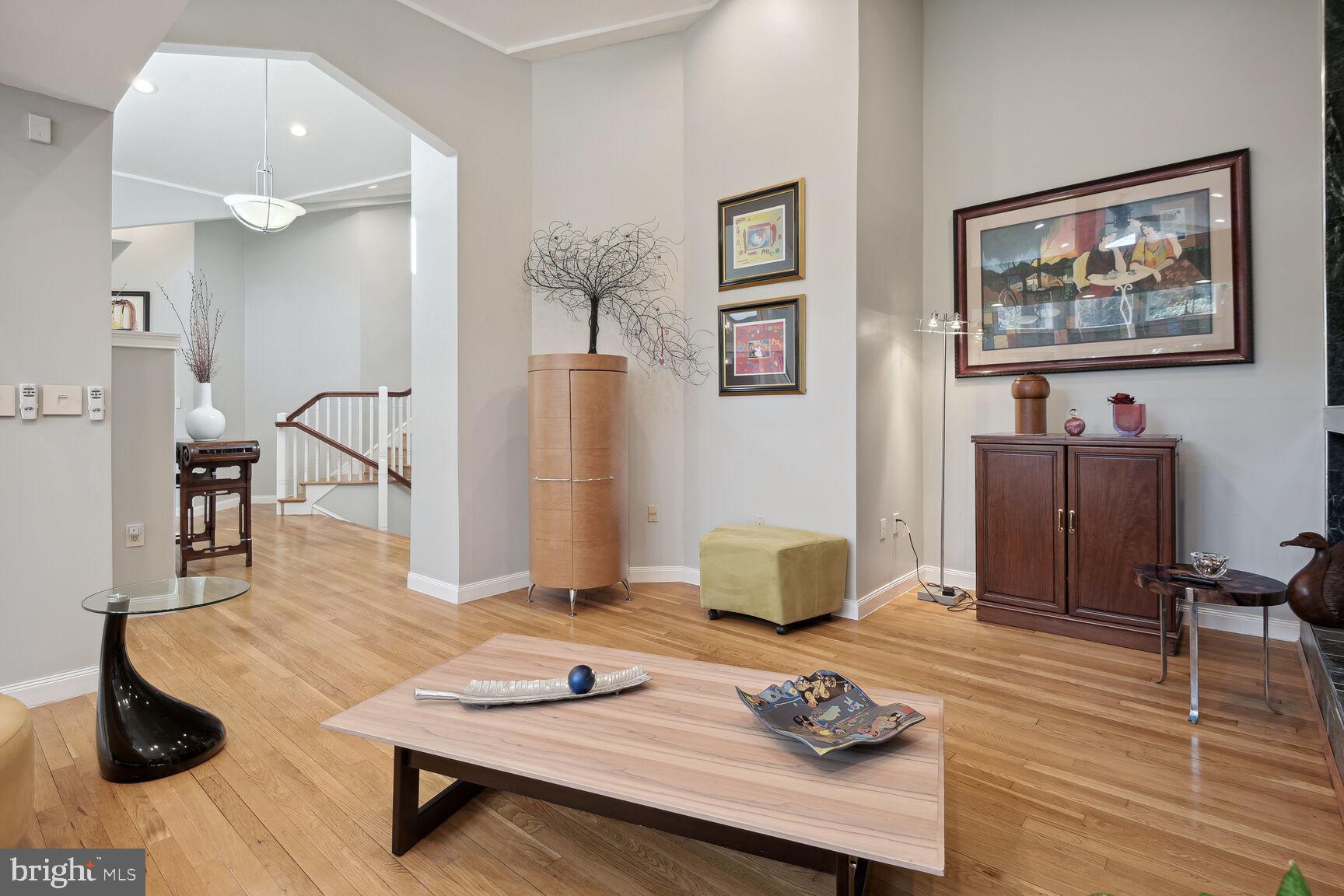 BURNING TREE VALLEY - Residential