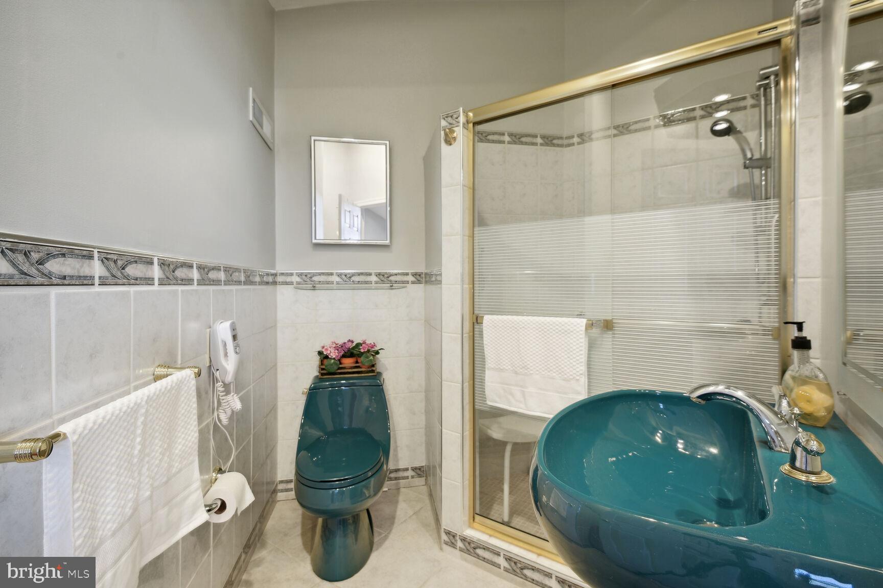 BURNING TREE VALLEY - Residential