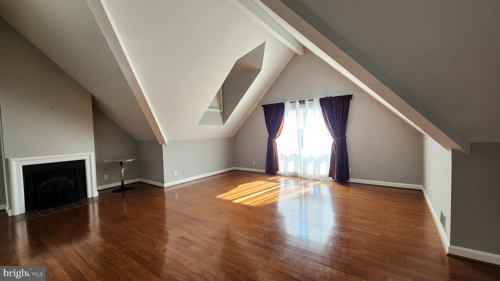 OLD TOWN ALEXANDRIA - Residential Lease