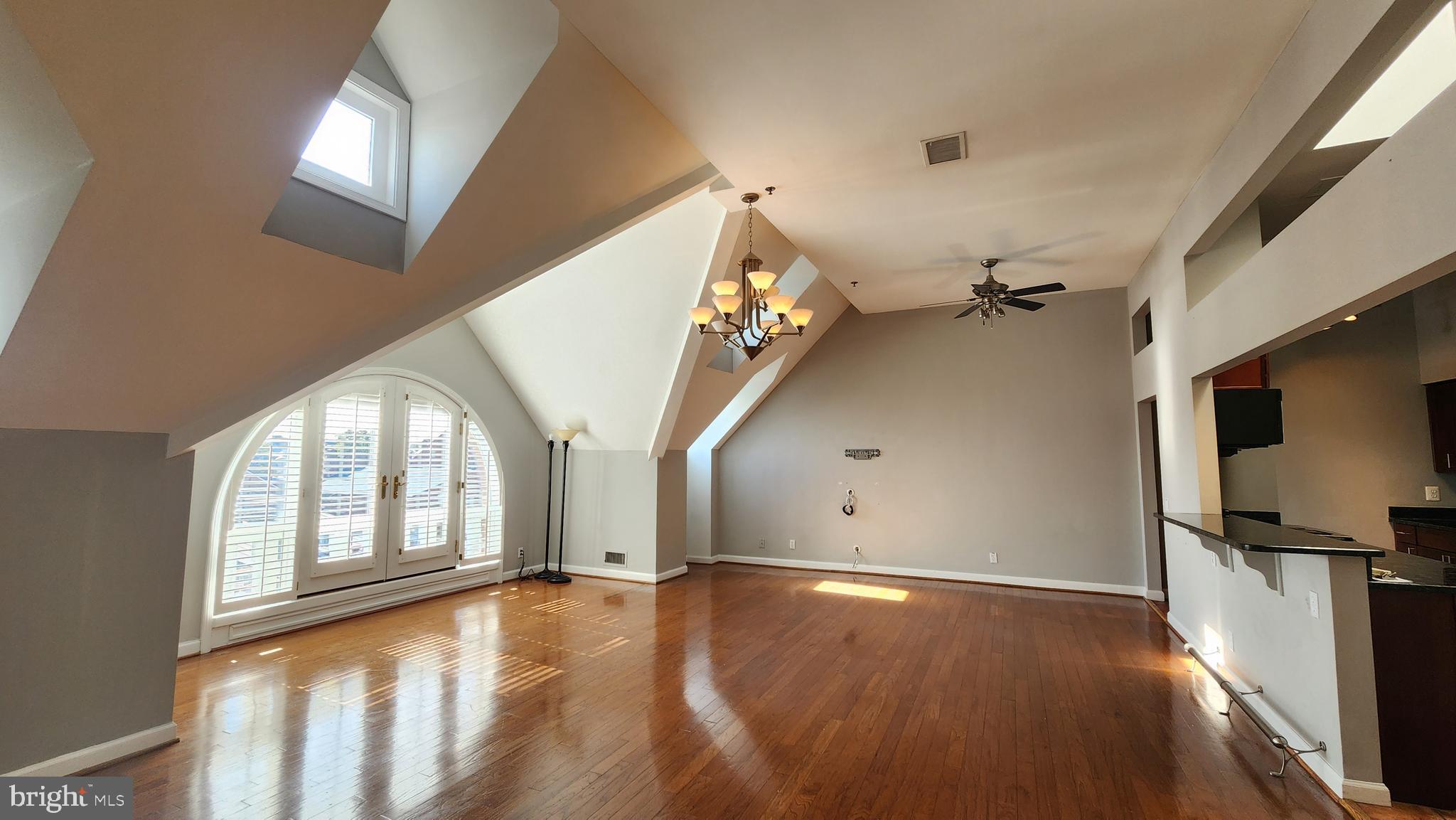 OLD TOWN ALEXANDRIA - Residential Lease