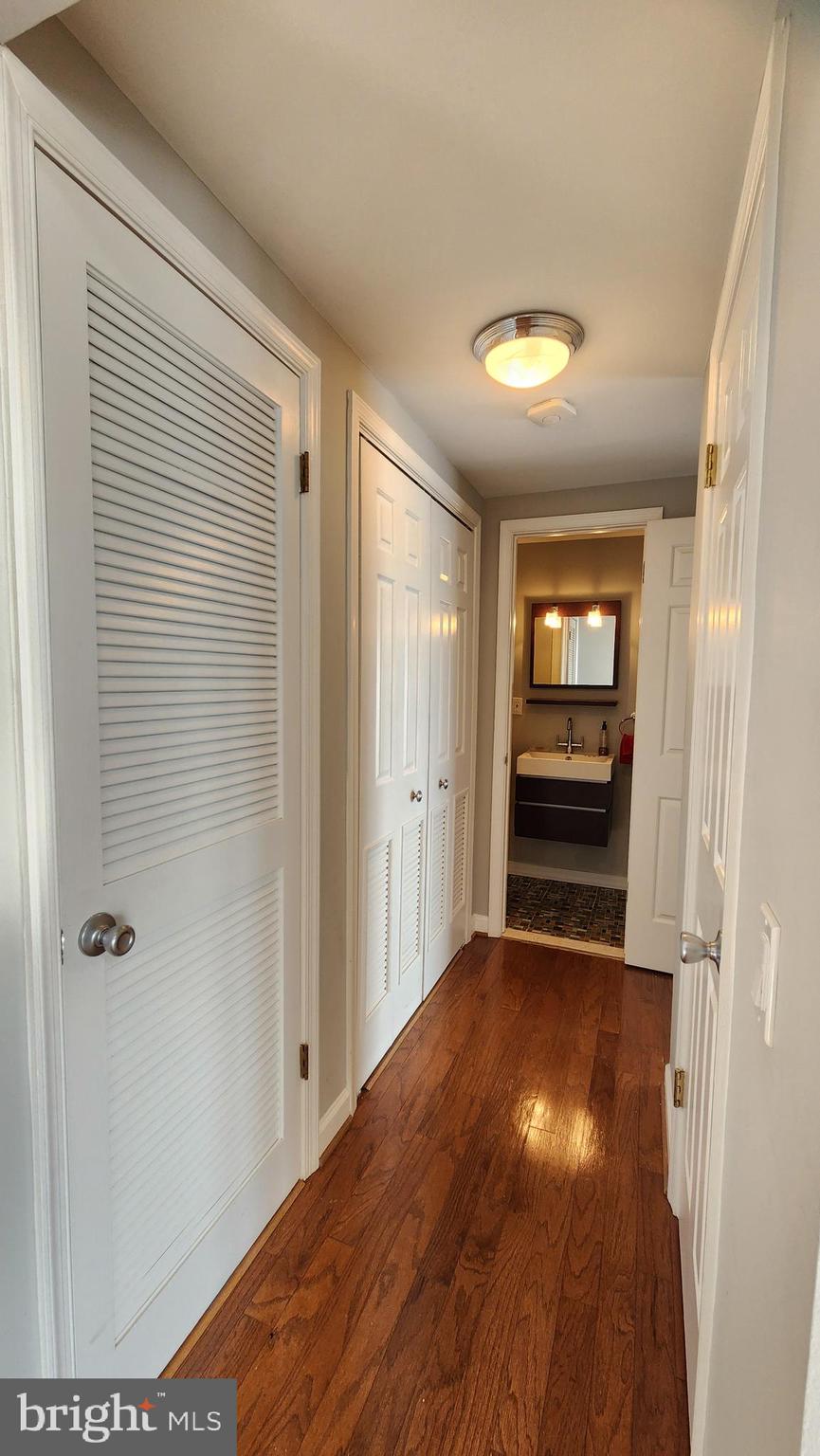 OLD TOWN ALEXANDRIA - Residential Lease