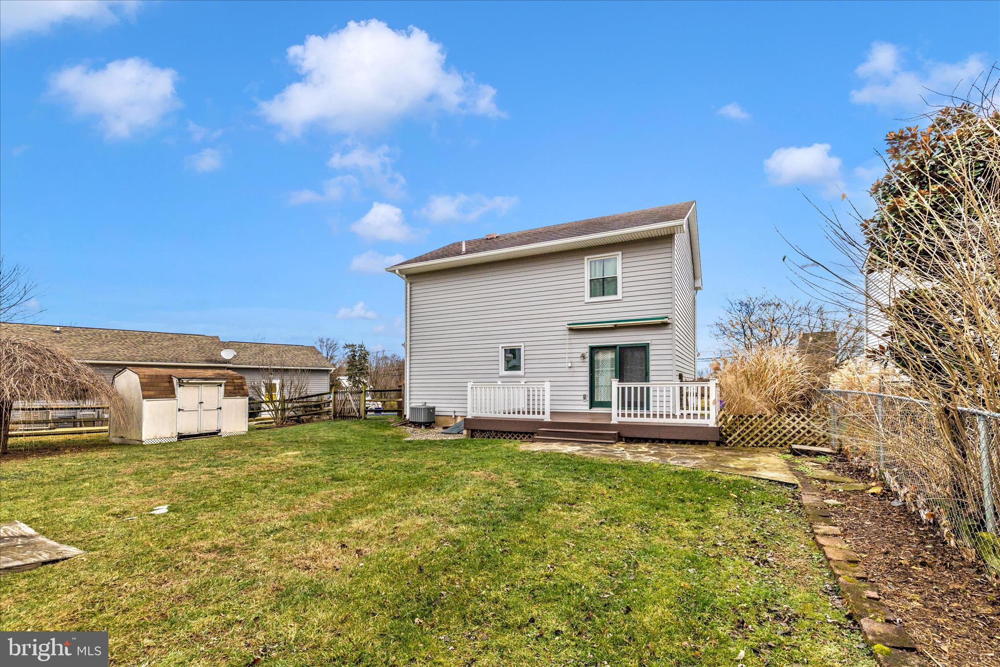 COLONIAL HEIGHTS - Residential