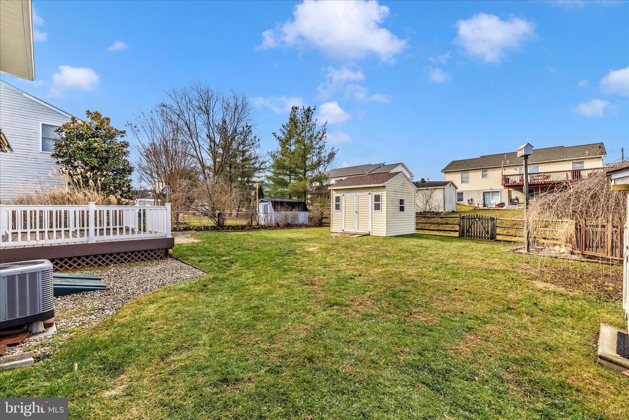 COLONIAL HEIGHTS - Residential