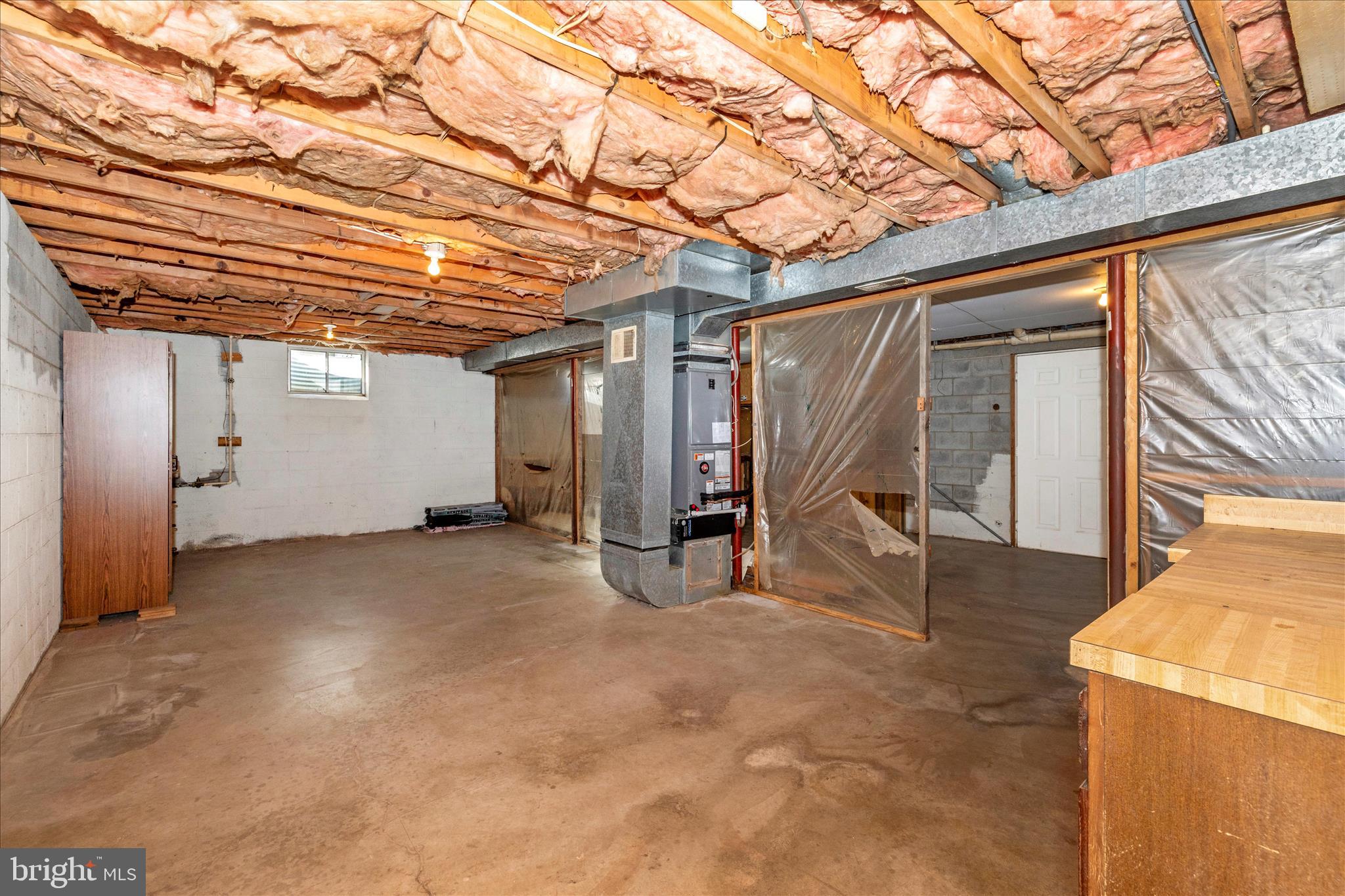 COLONIAL HEIGHTS - Residential