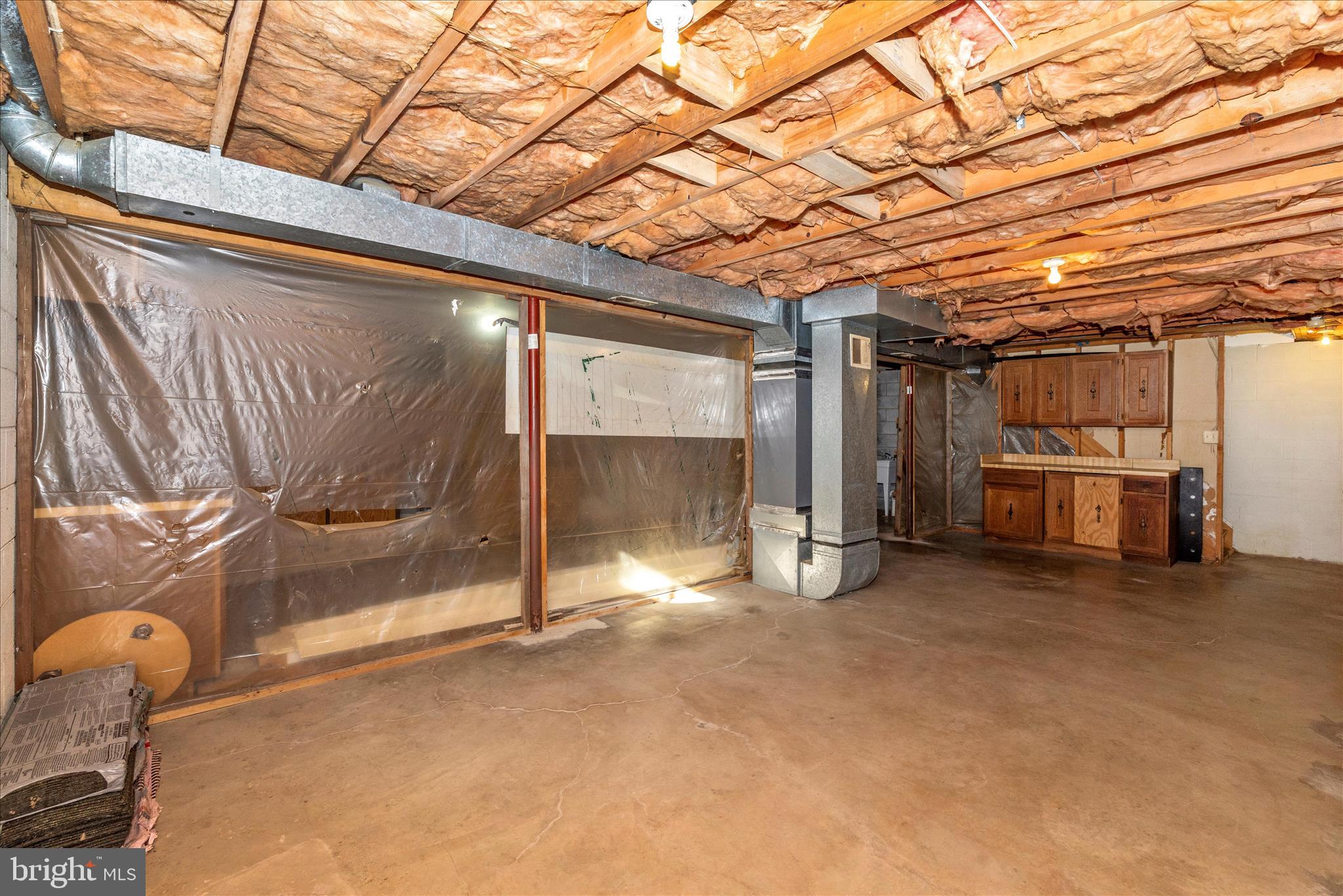 COLONIAL HEIGHTS - Residential