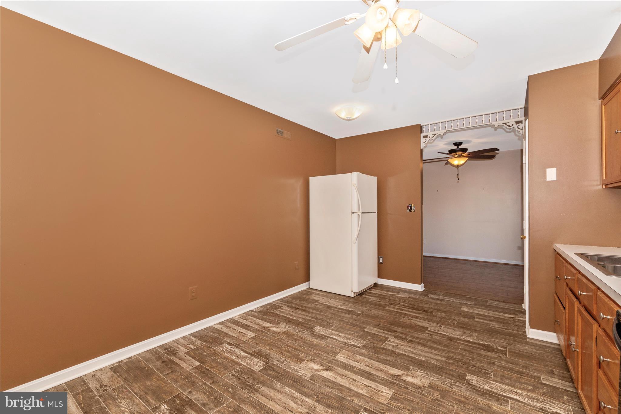 COLONIAL HEIGHTS - Residential