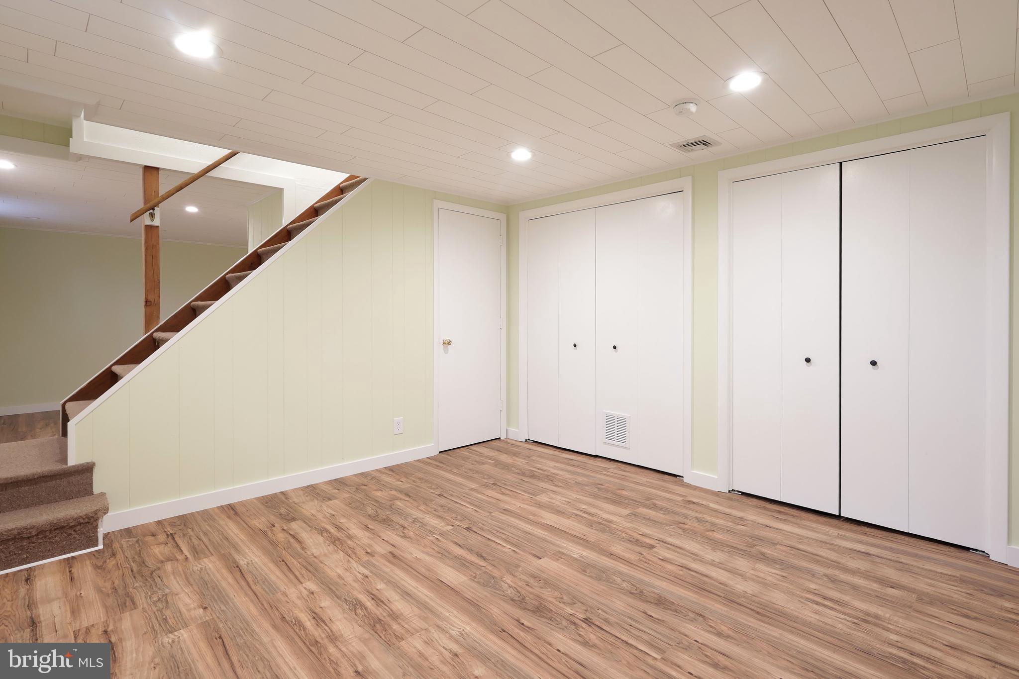 HOMESTEAD FARMS - Residential