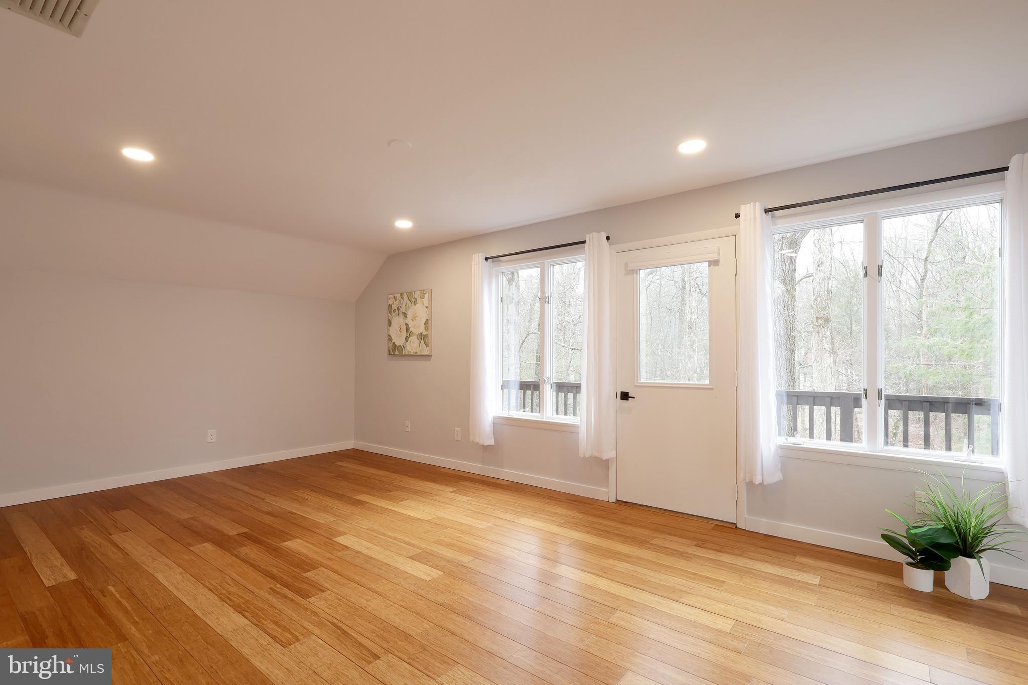 HOMESTEAD FARMS - Residential