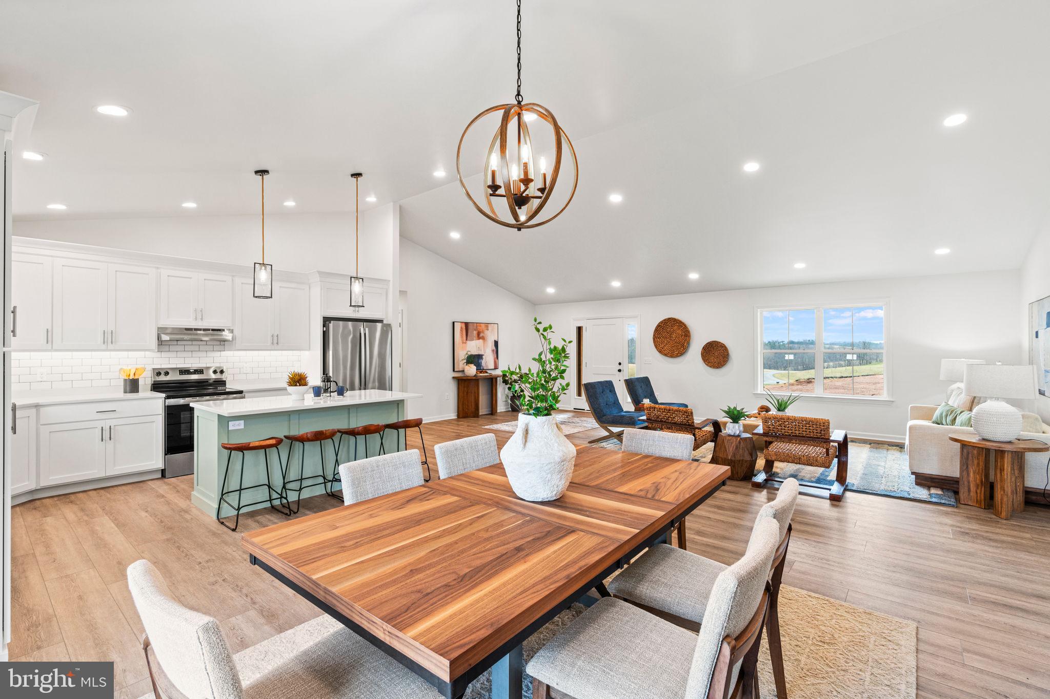 MOUNTAIN VIEW - Residential