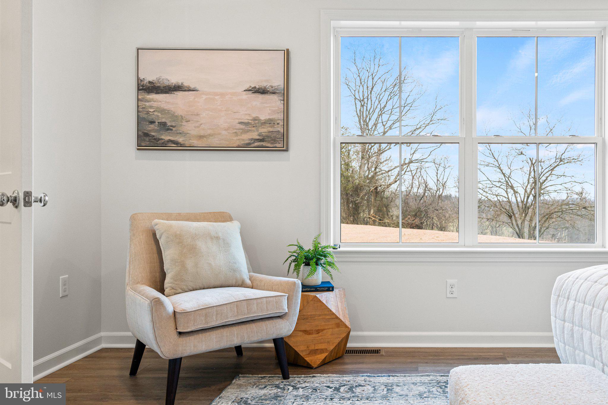 MOUNTAIN VIEW - Residential