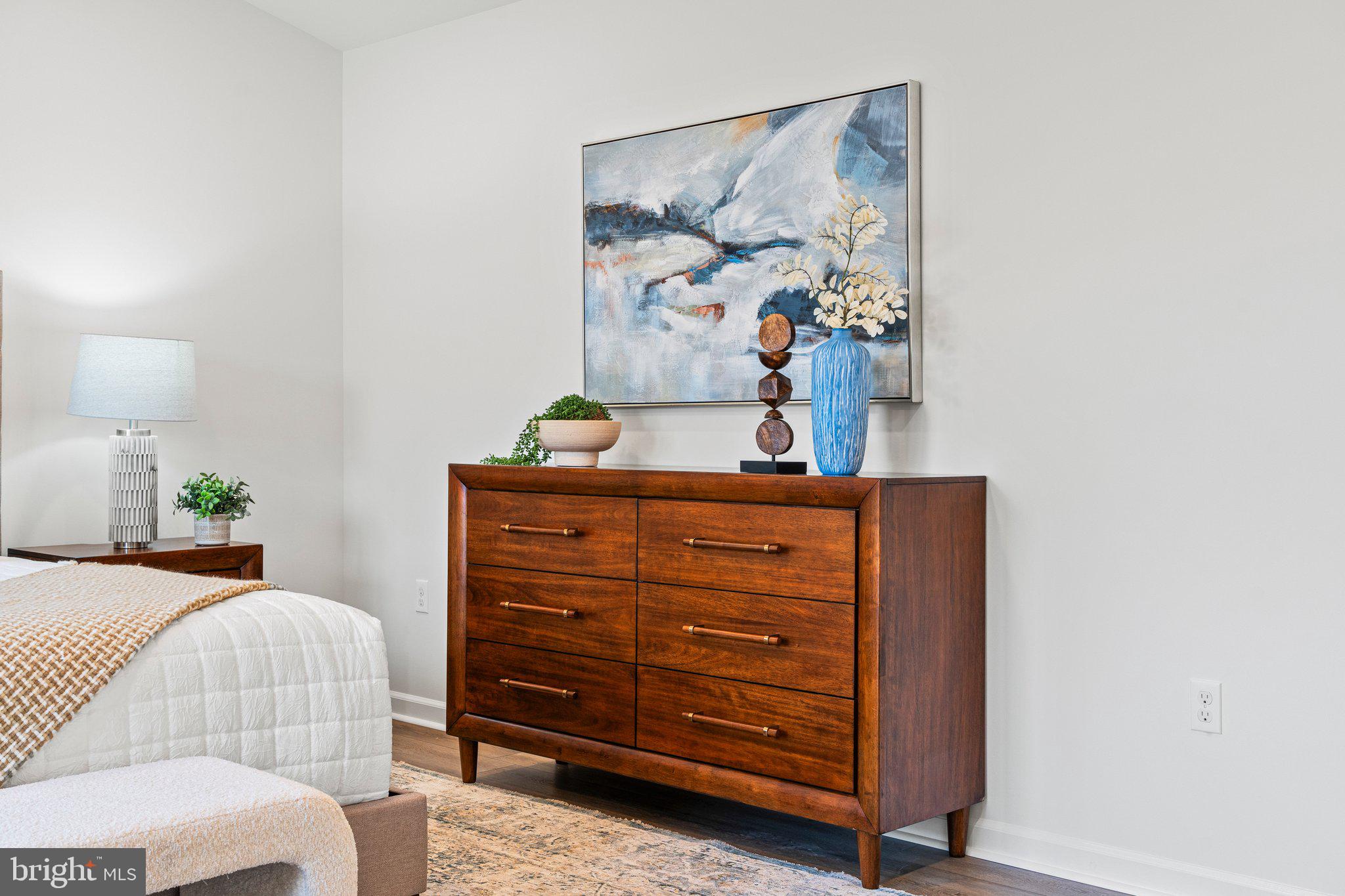 MOUNTAIN VIEW - Residential