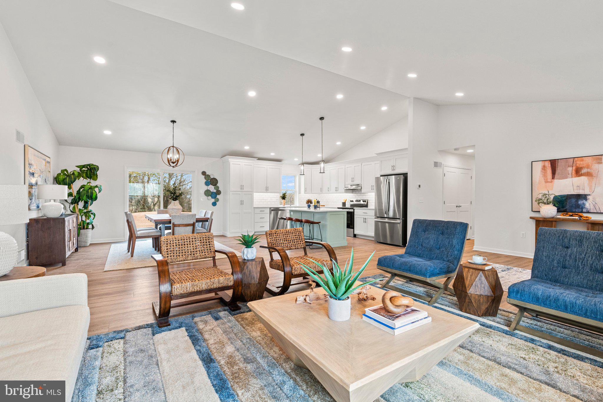 MOUNTAIN VIEW - Residential