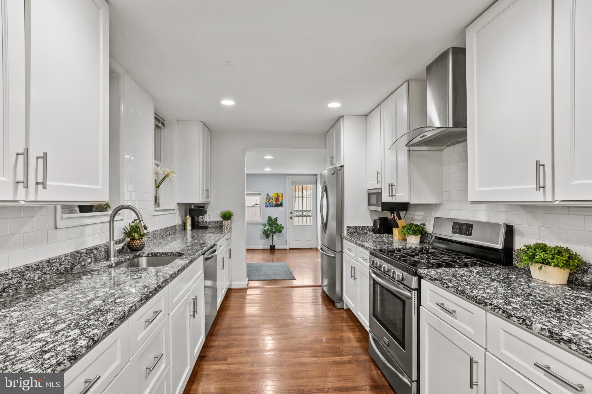 CANTON - Residential