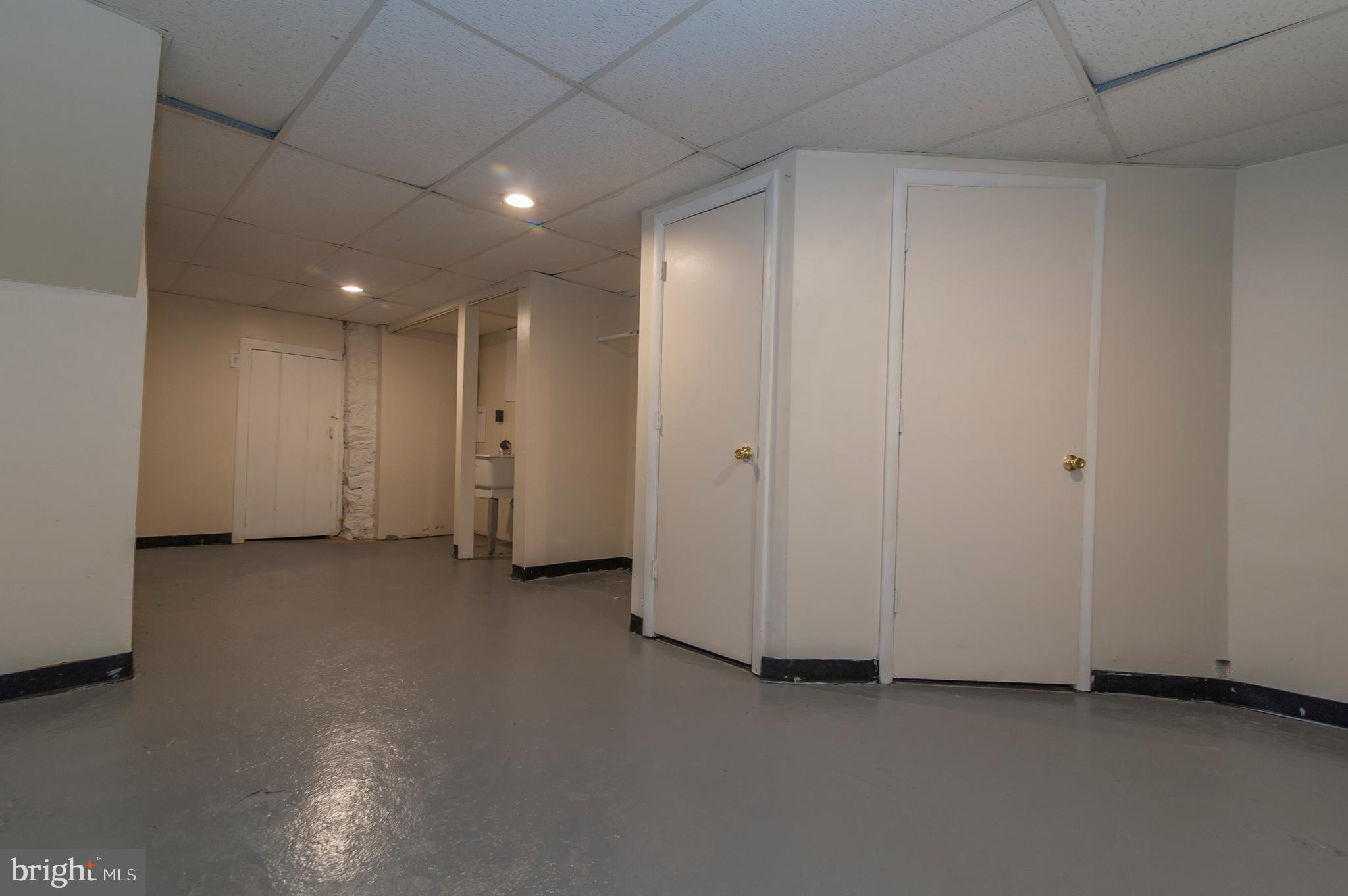 WILSON HEIGHTS - Residential