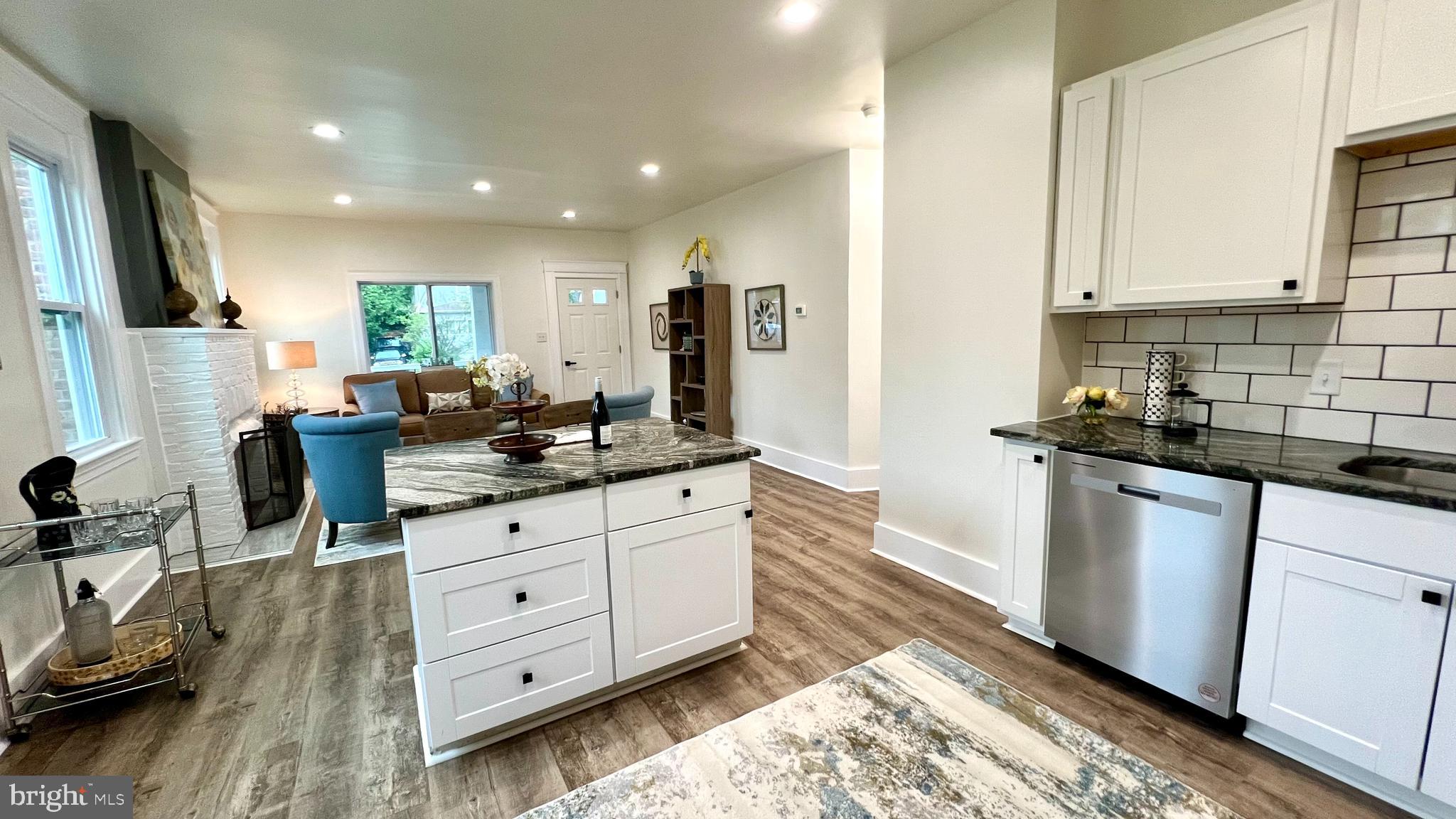 PARKVILLE - Residential