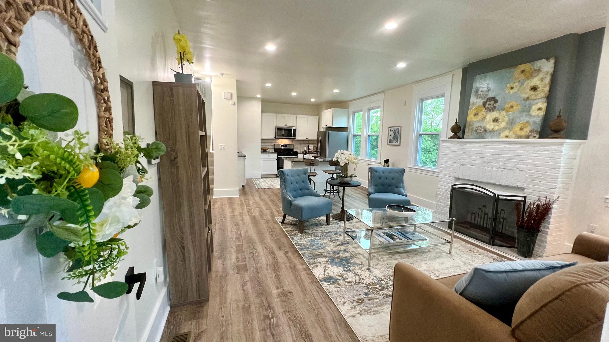 PARKVILLE - Residential