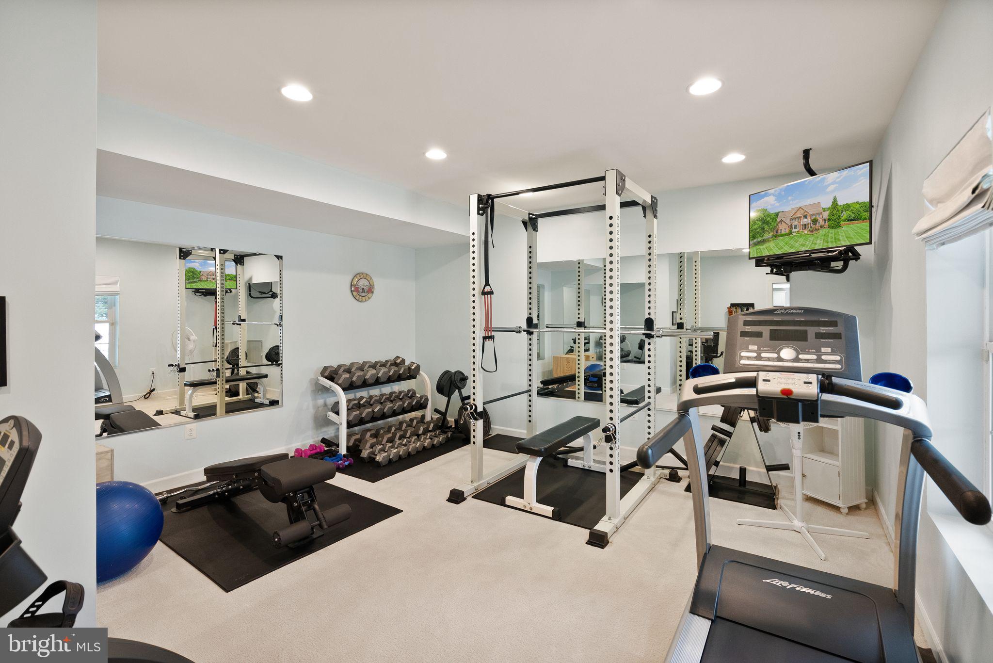 GLYNN TARRA ESTATES - Residential