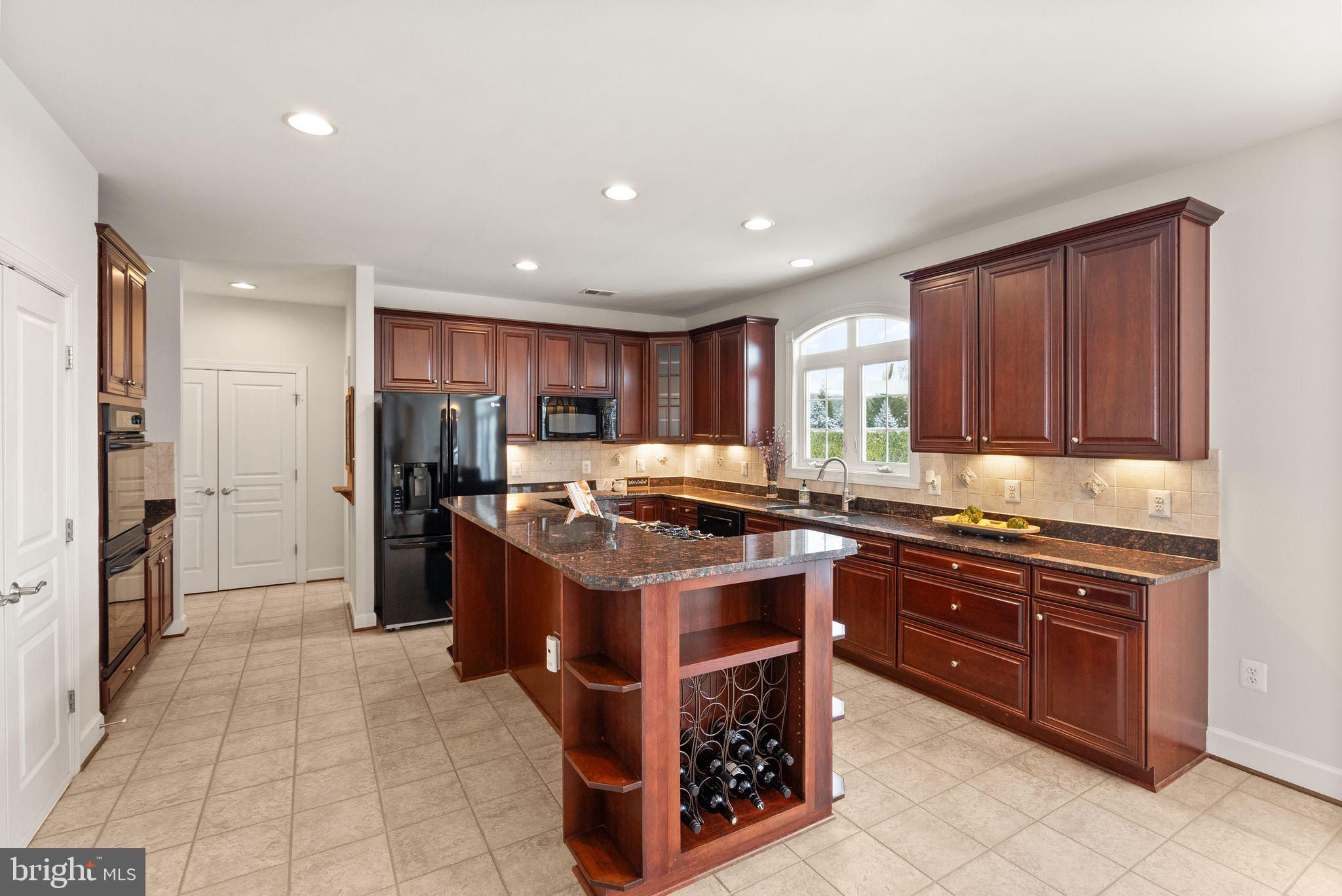 GLYNN TARRA ESTATES - Residential