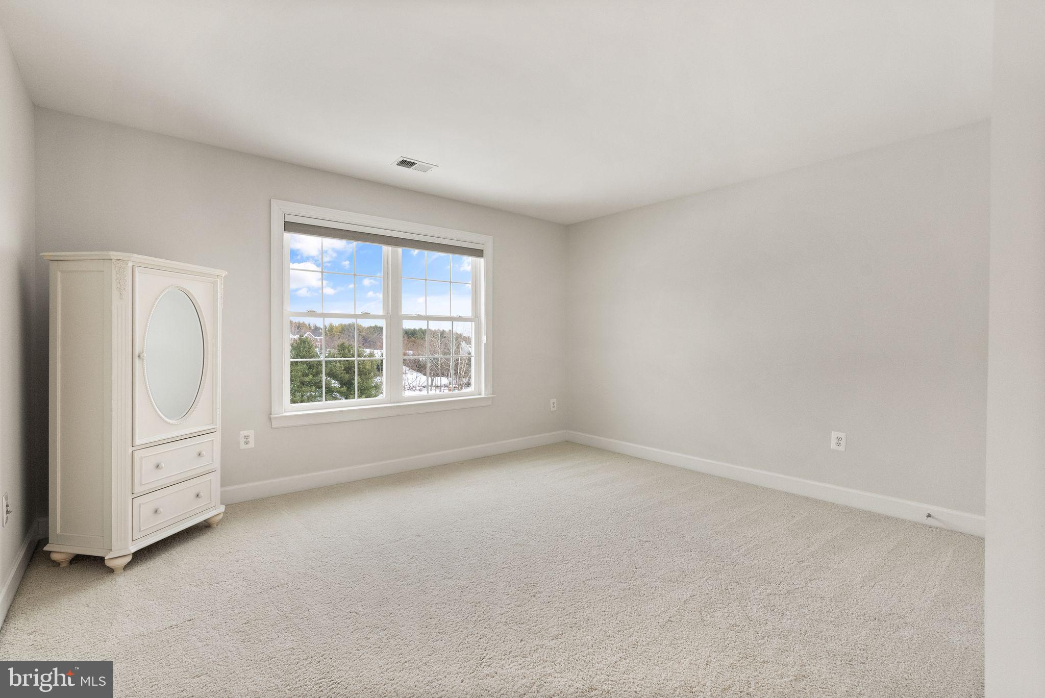 GLYNN TARRA ESTATES - Residential