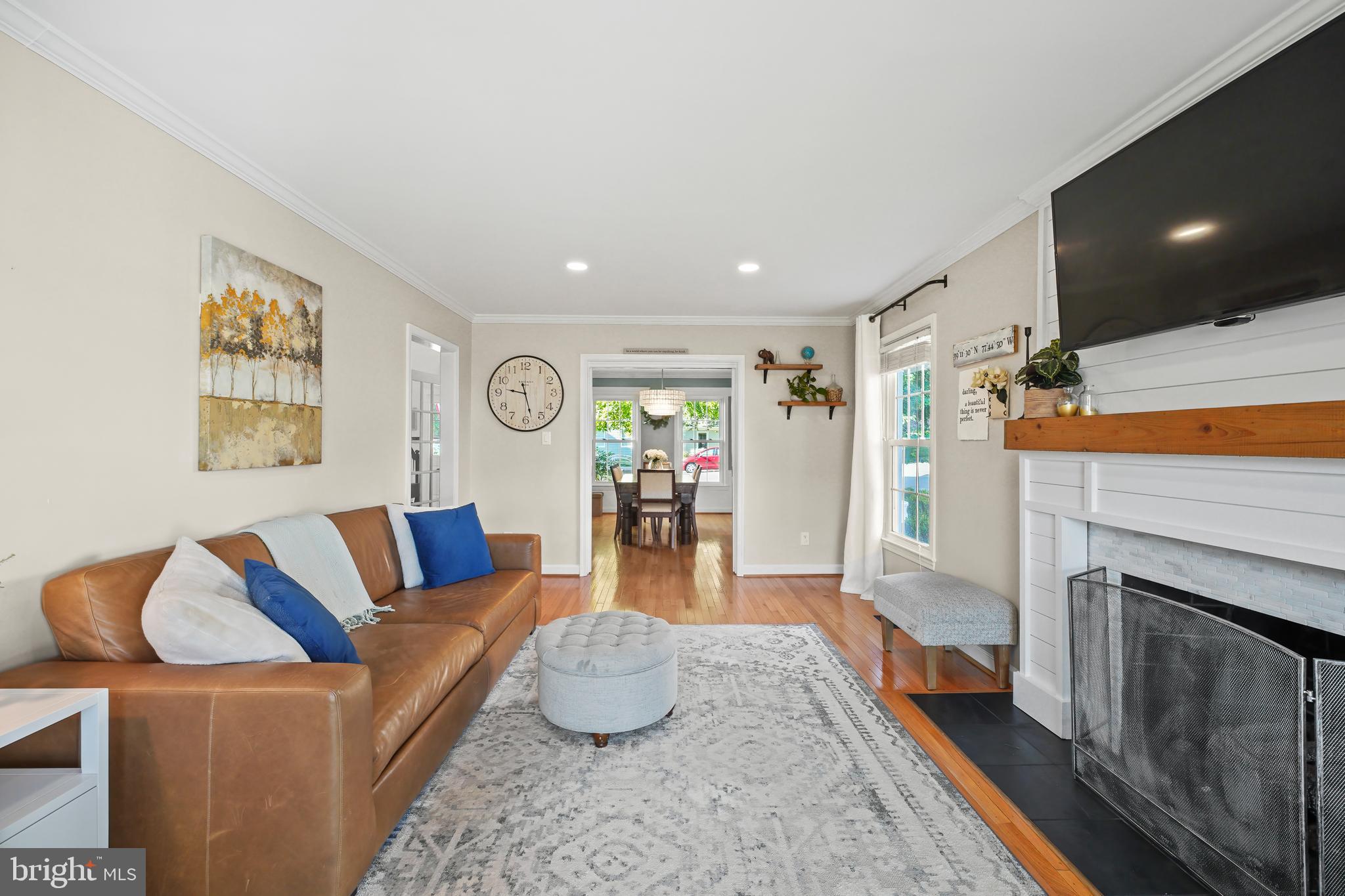 PEER MANOR - Residential