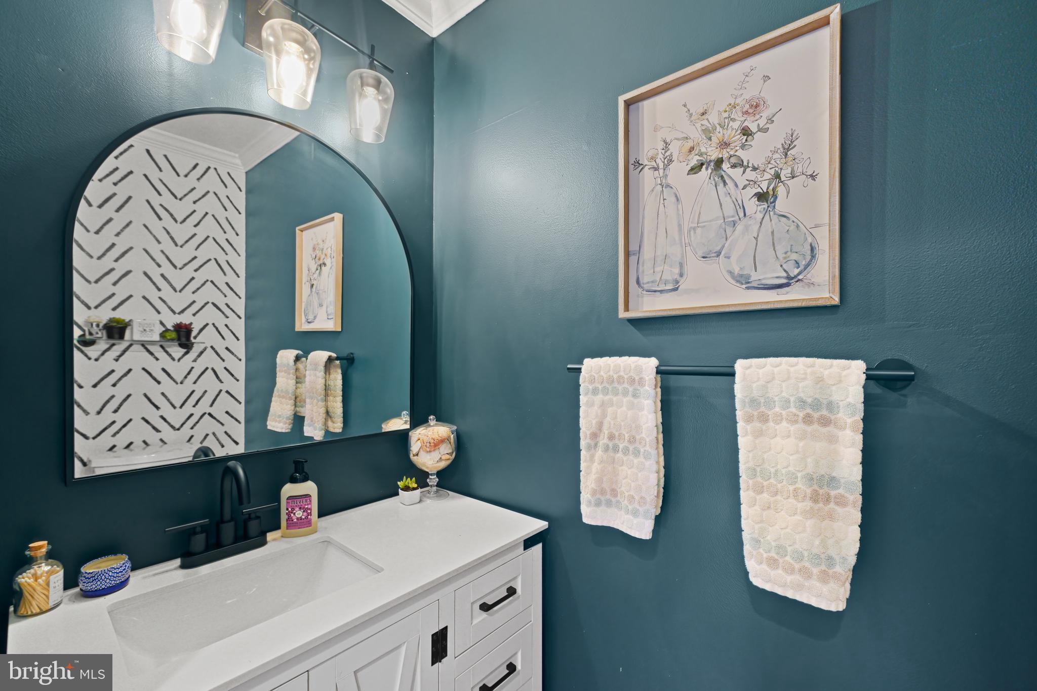 PEER MANOR - Residential