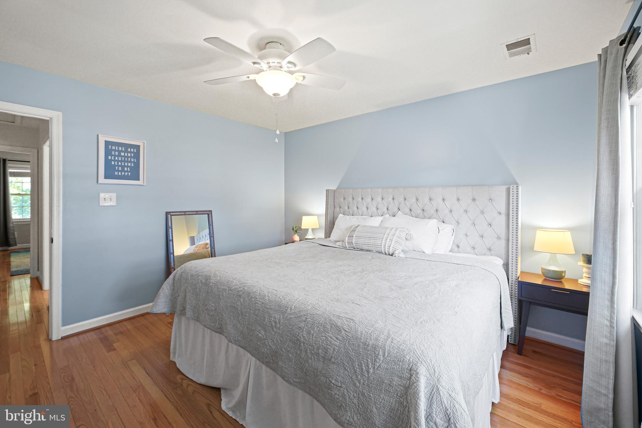 PEER MANOR - Residential