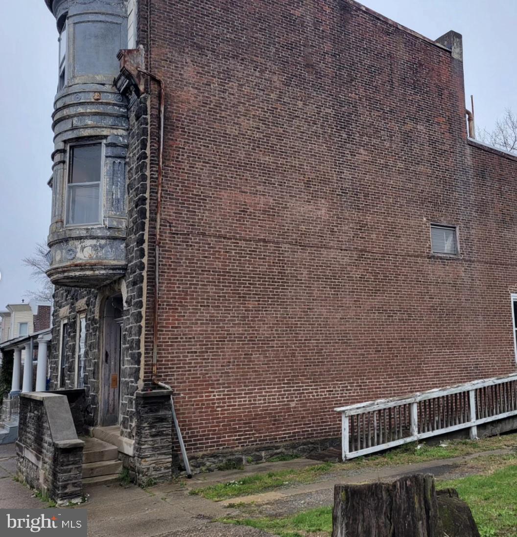 5917 N 13TH STREET