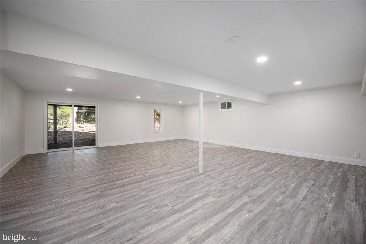 FOXVALE - Residential