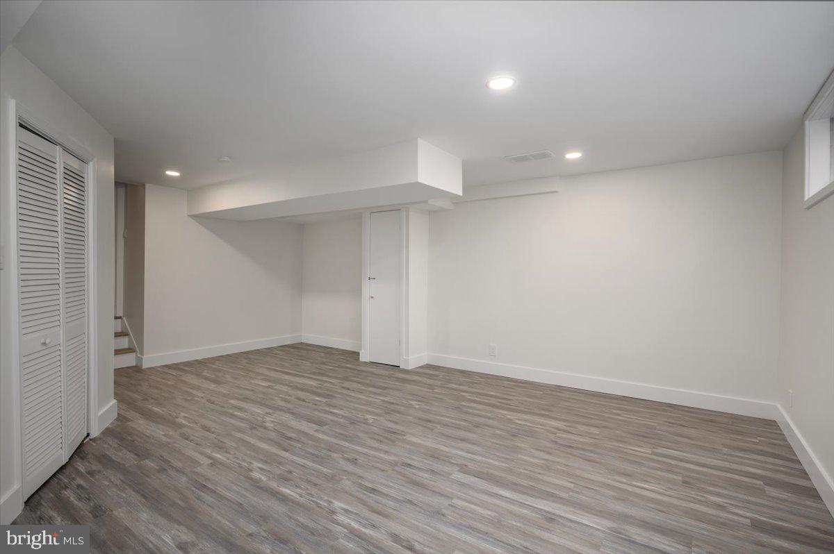 FOXVALE - Residential