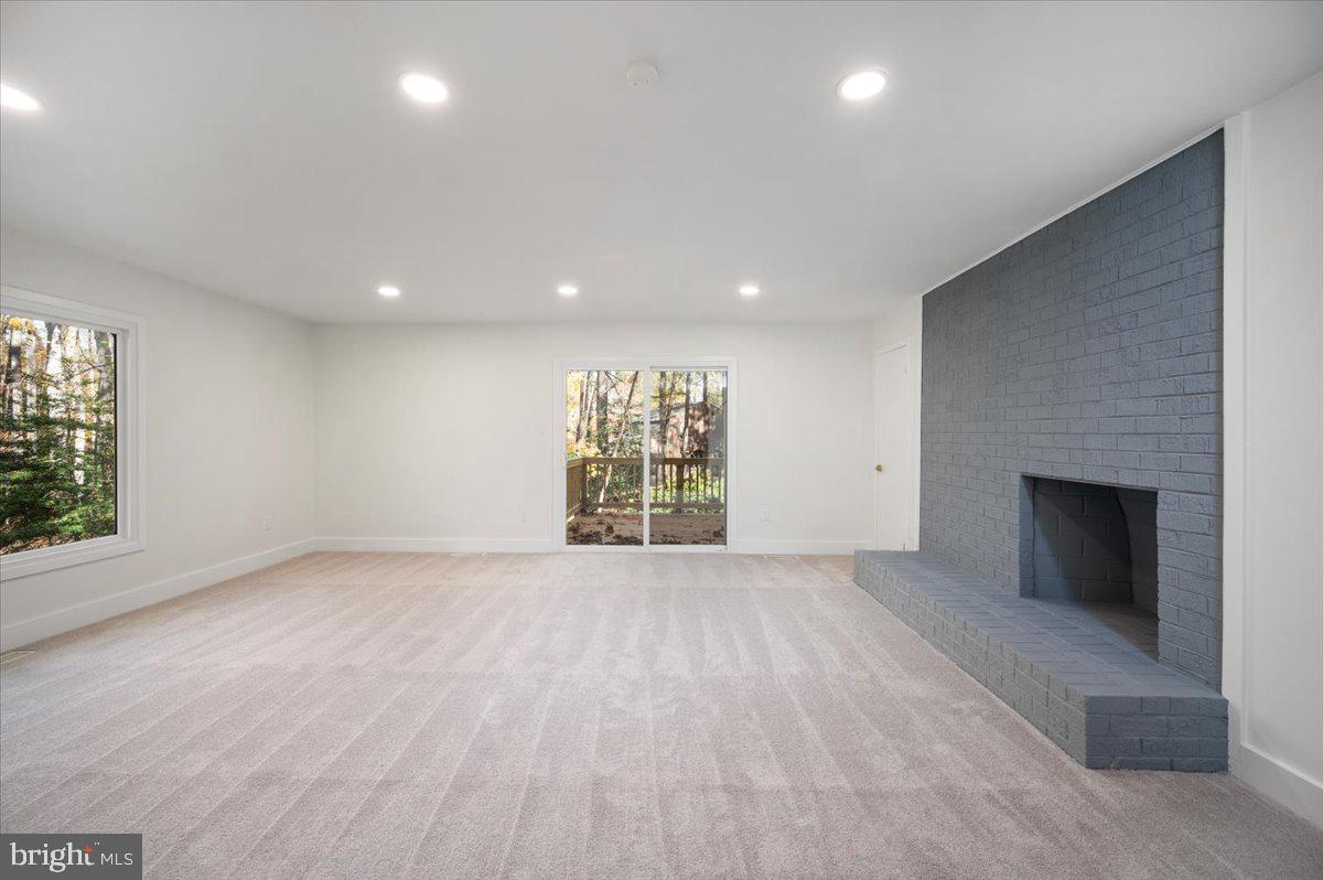 FOXVALE - Residential