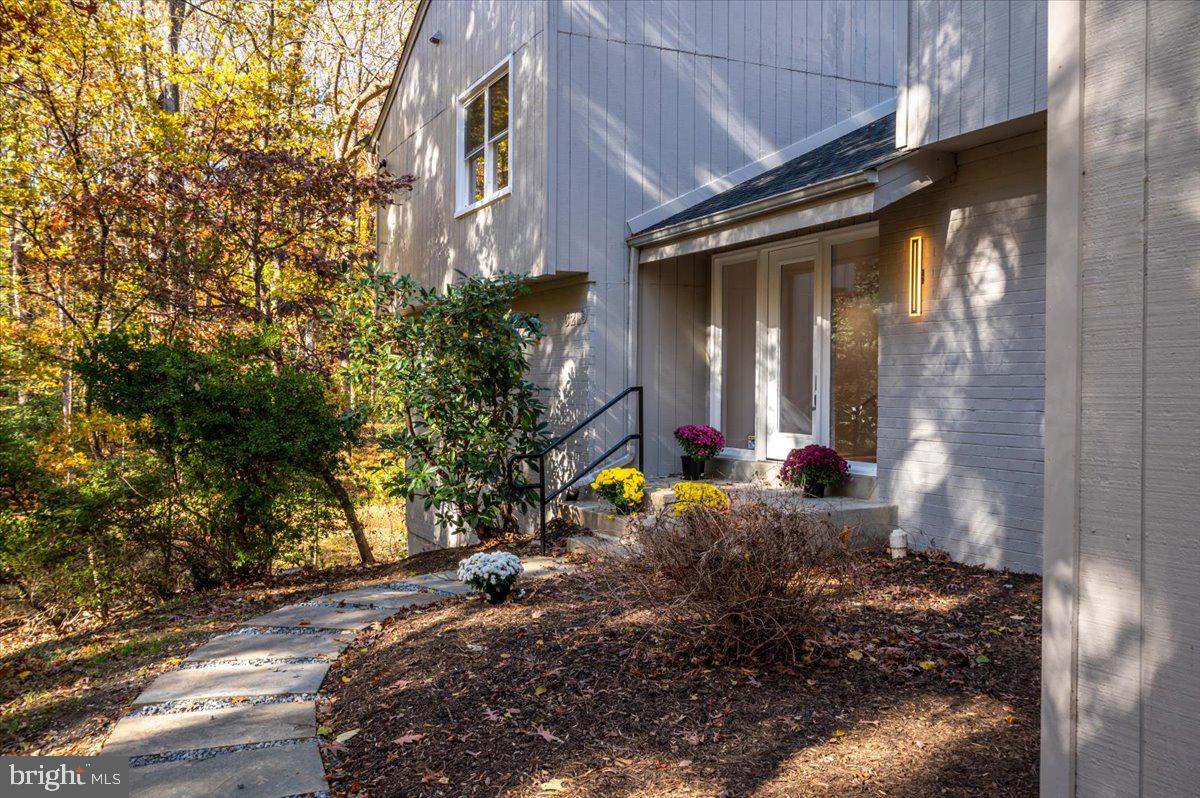 FOXVALE - Residential